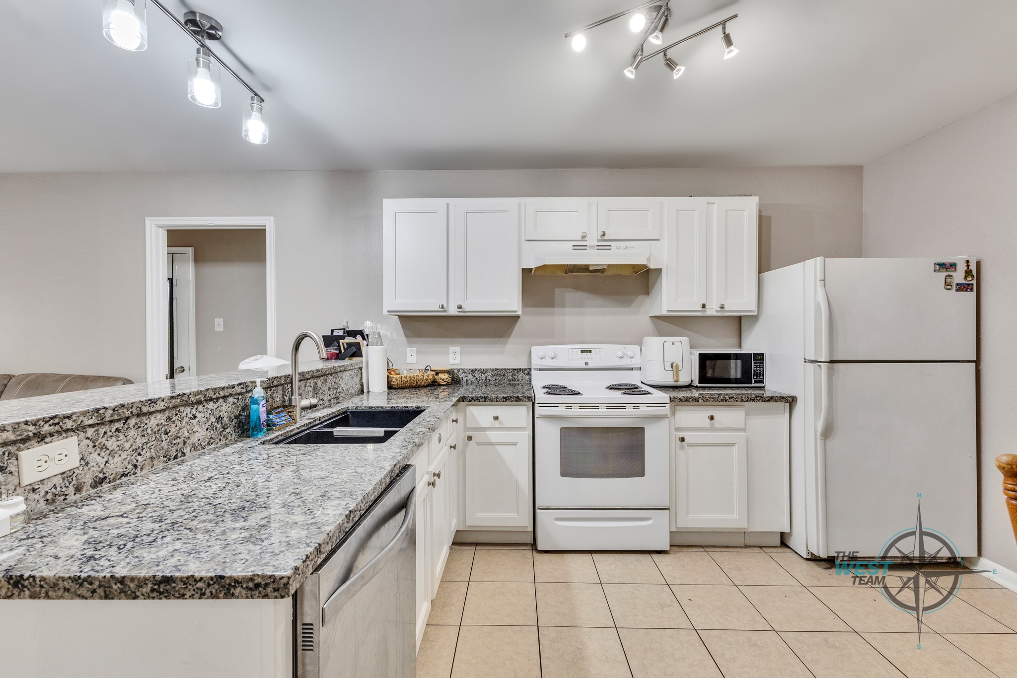 8825 E Buffalo Circle Property Photo 8