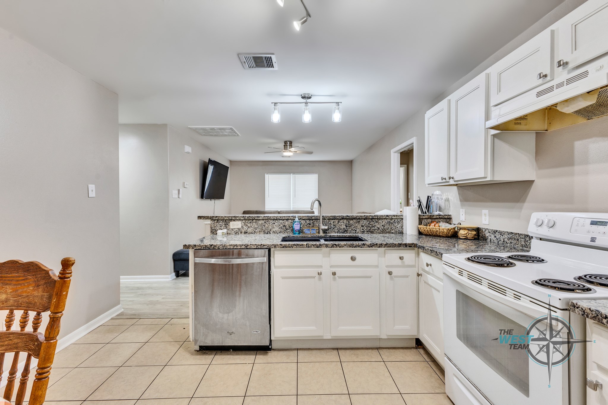 8825 E Buffalo Circle Property Photo 10