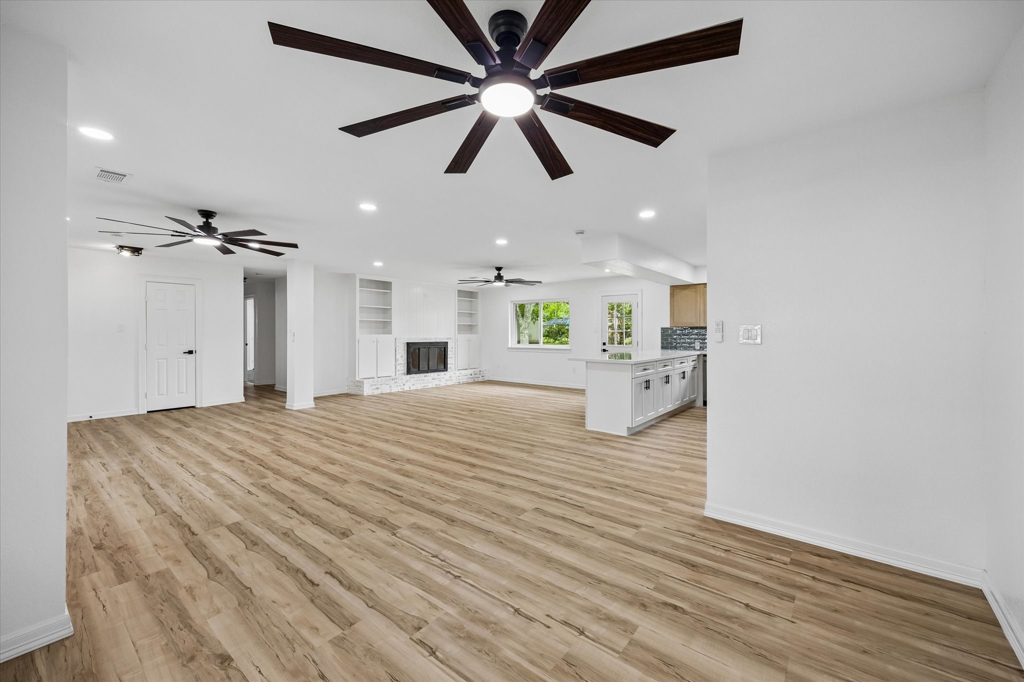 1107 Hallie Street Property Photo 19