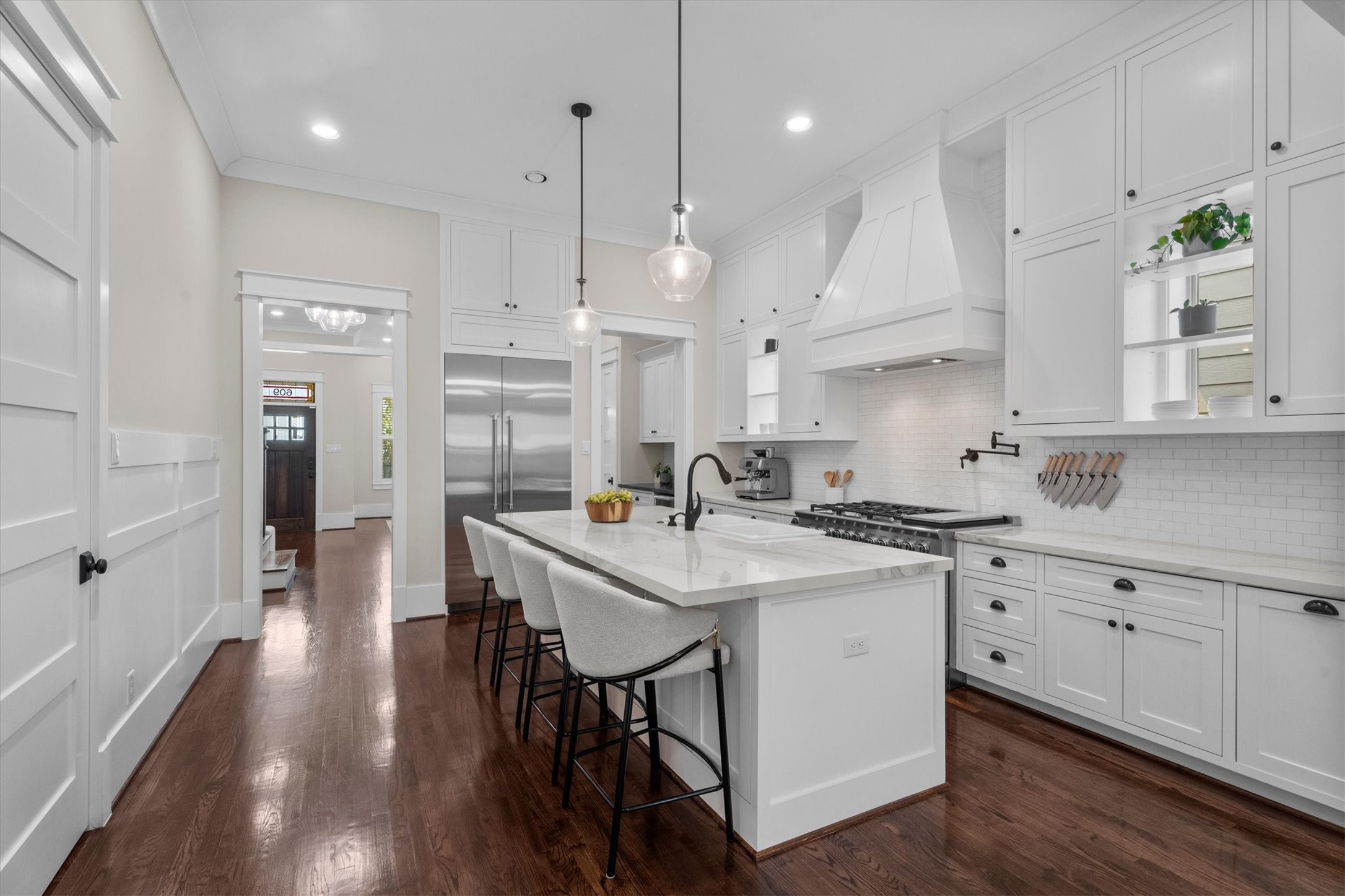 609 Allston Street Property Photo 2
