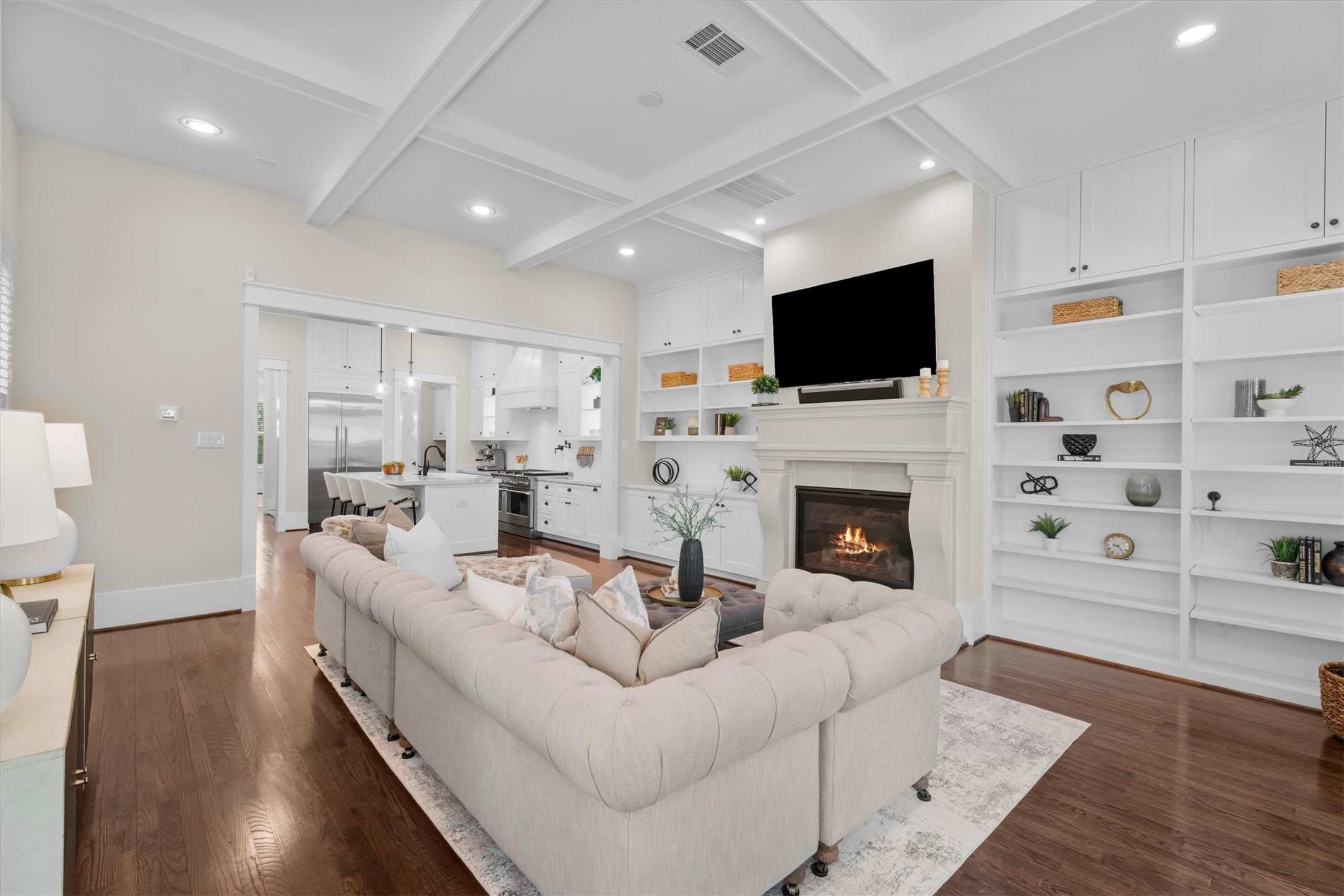 609 Allston Street Property Photo 11