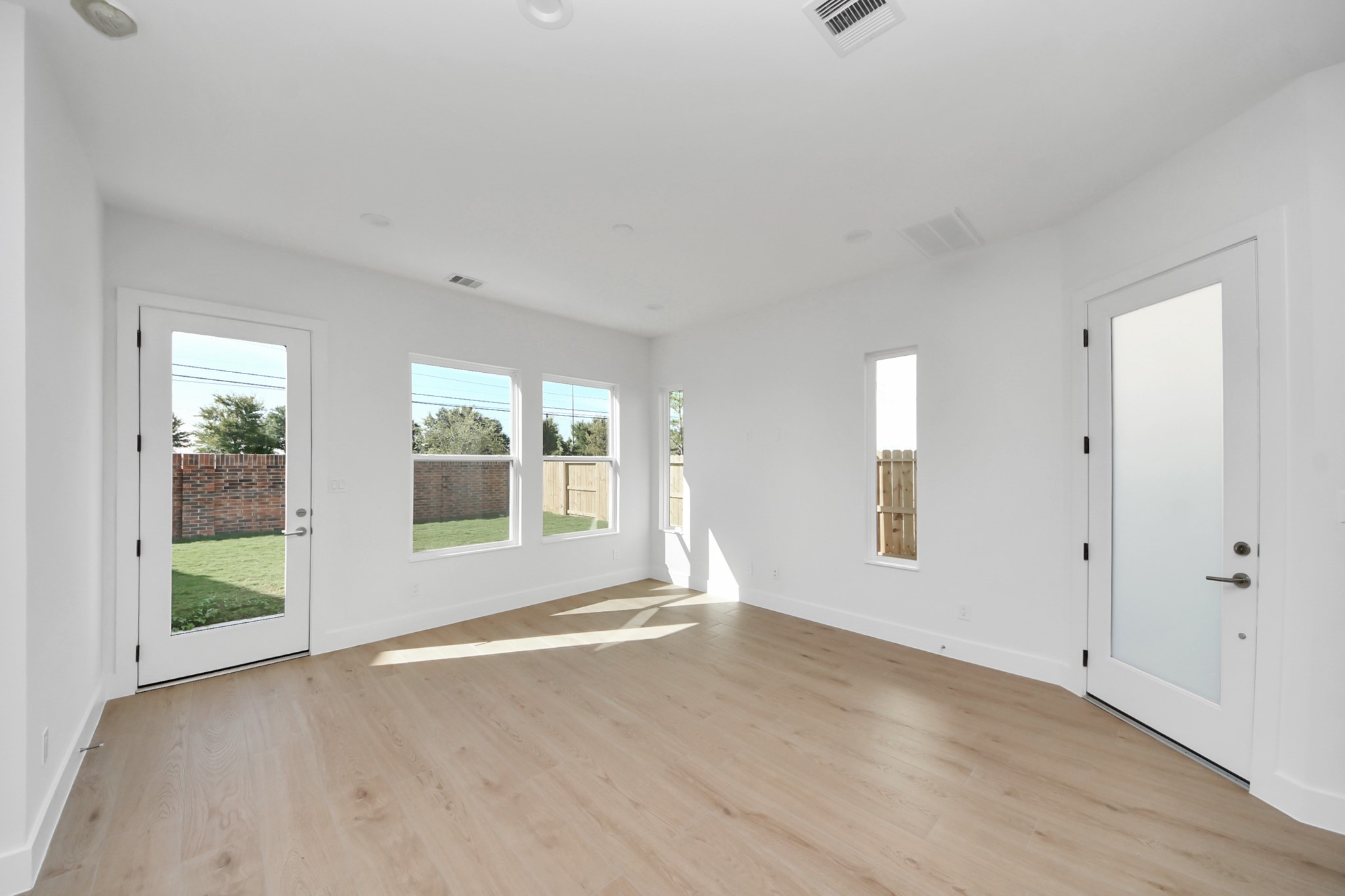 2222 Via Isa Lane Property Photo 10