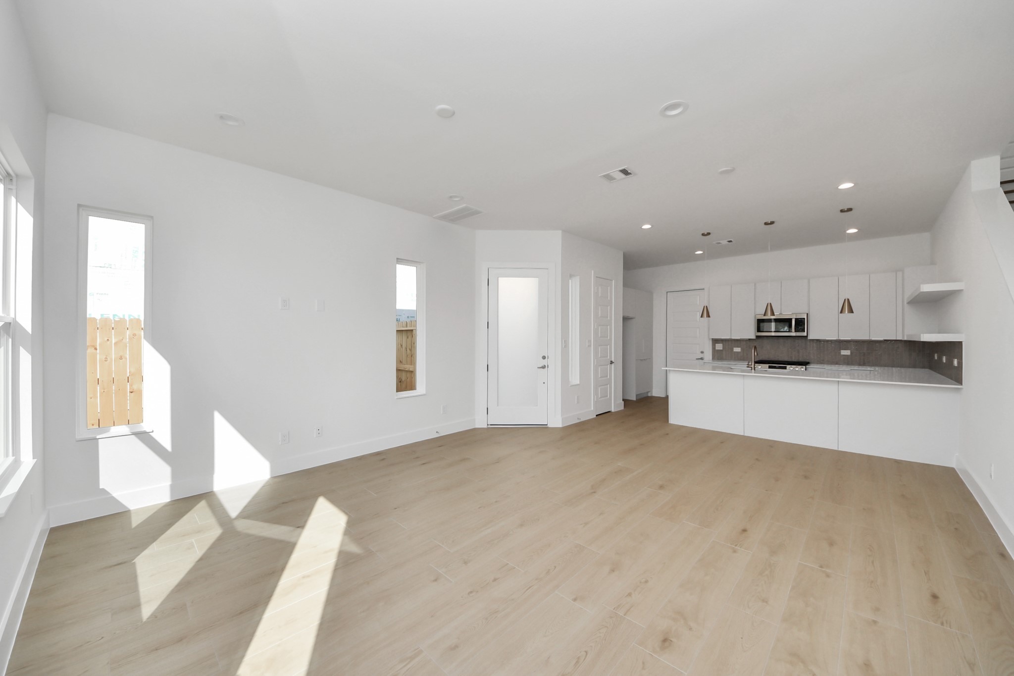 2222 Via Isa Lane Property Photo 12
