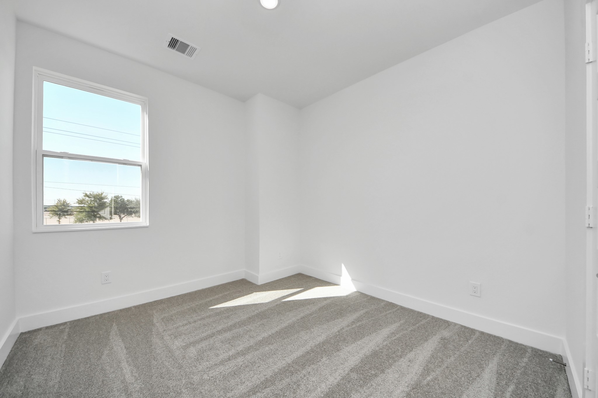 2222 Via Isa Lane Property Photo 30