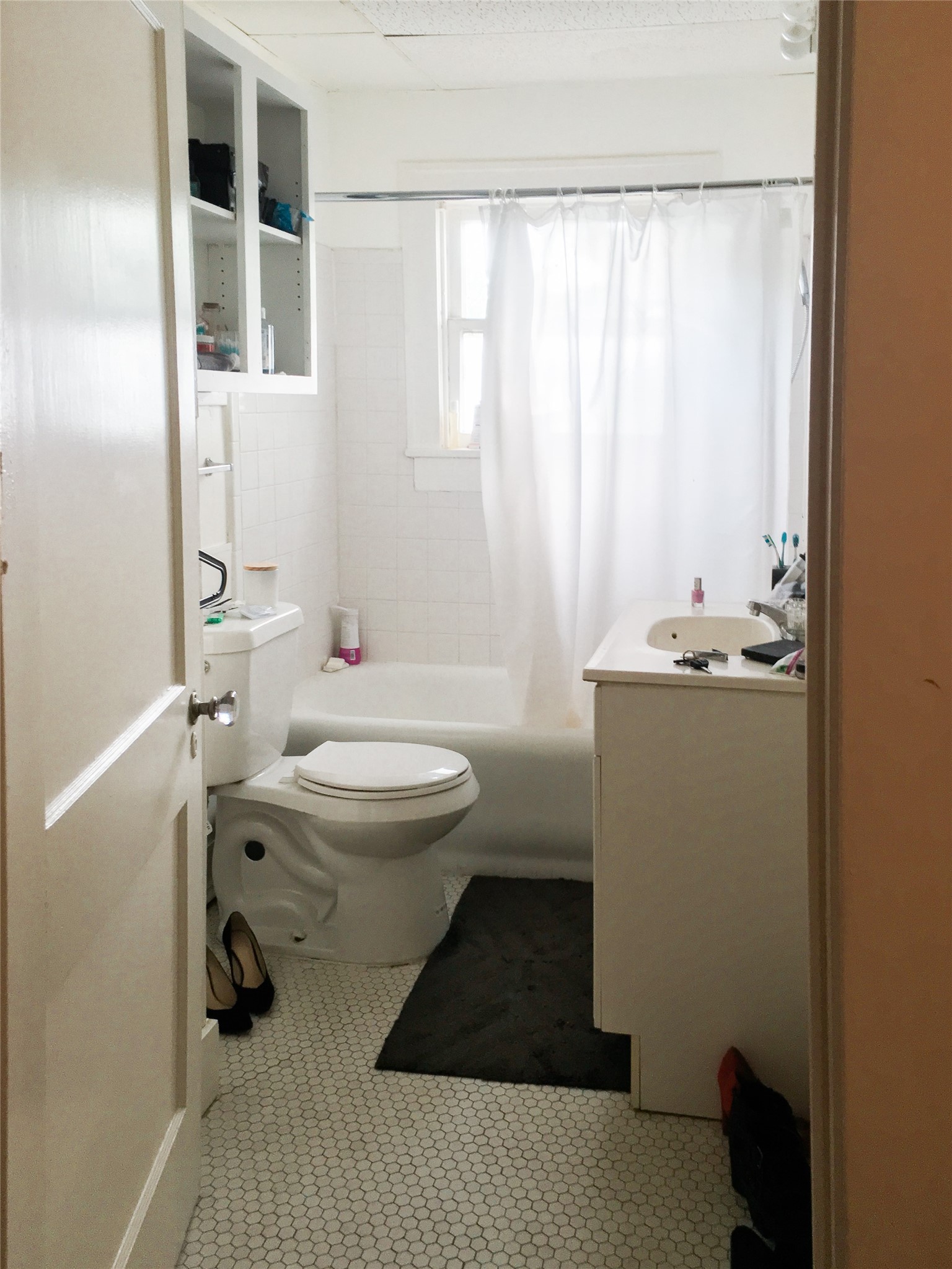 1540 Hawthorne Street 4 Property Photo 4