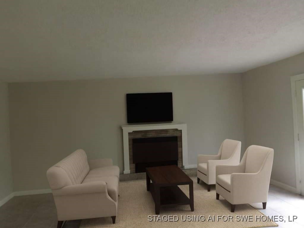 501 S Holmes Street Property Photo 9