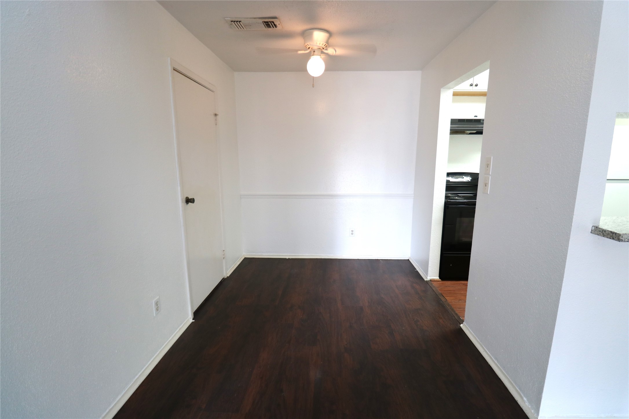 12659 Ashford Meadow Drive D Property Photo 5
