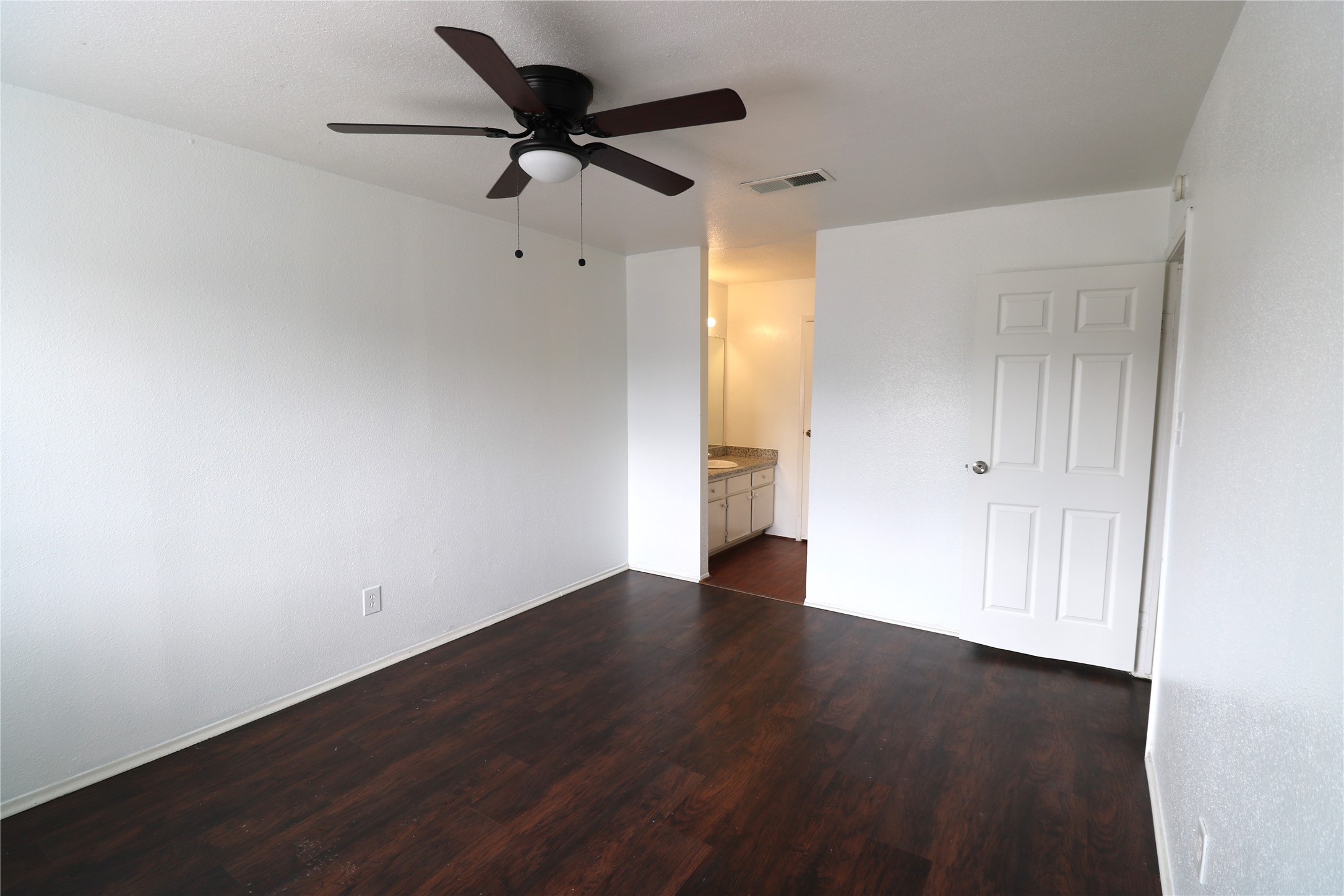 12659 Ashford Meadow Drive D Property Photo 13