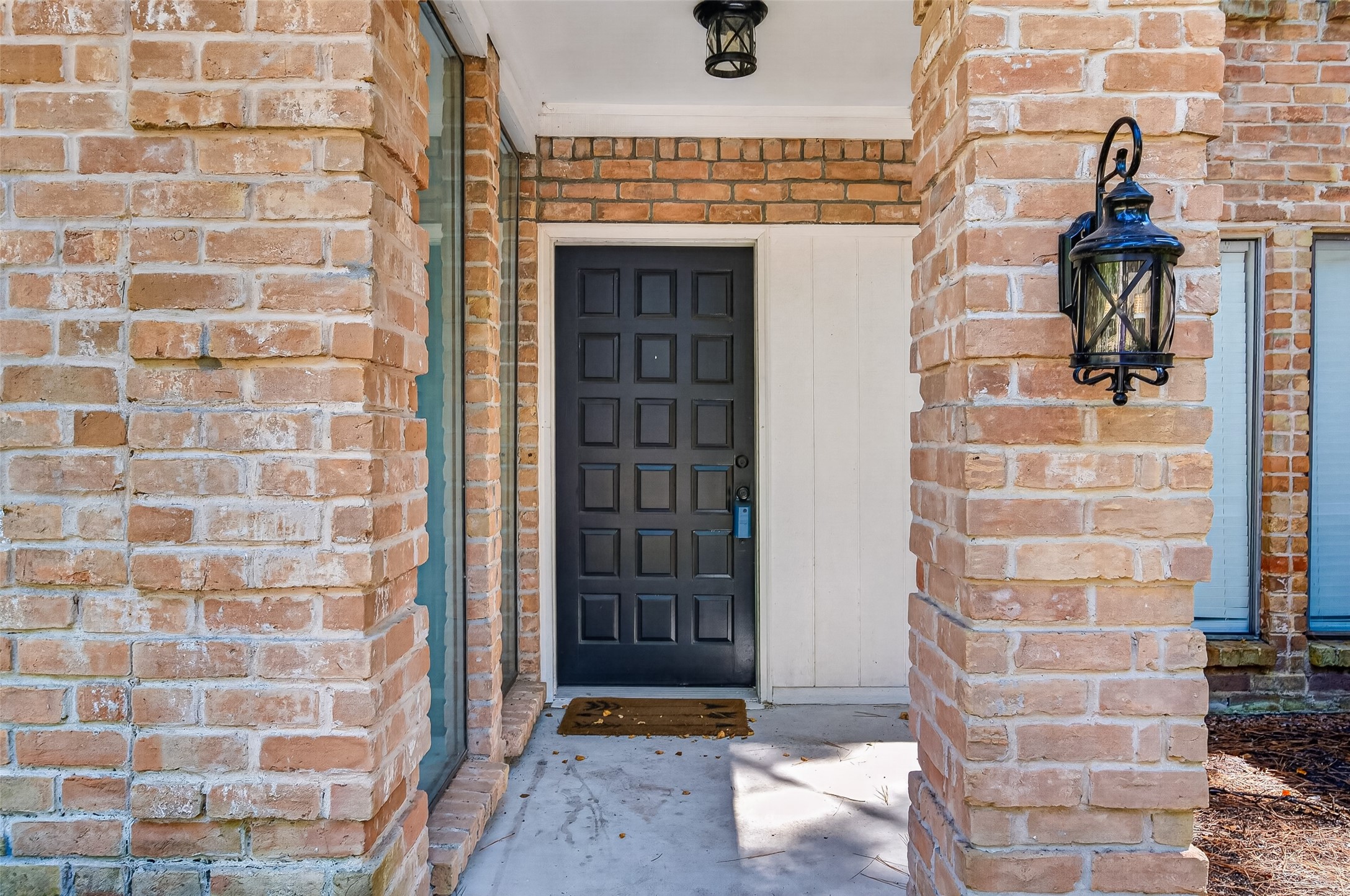 5411 Cobble Lane Property Photo 3