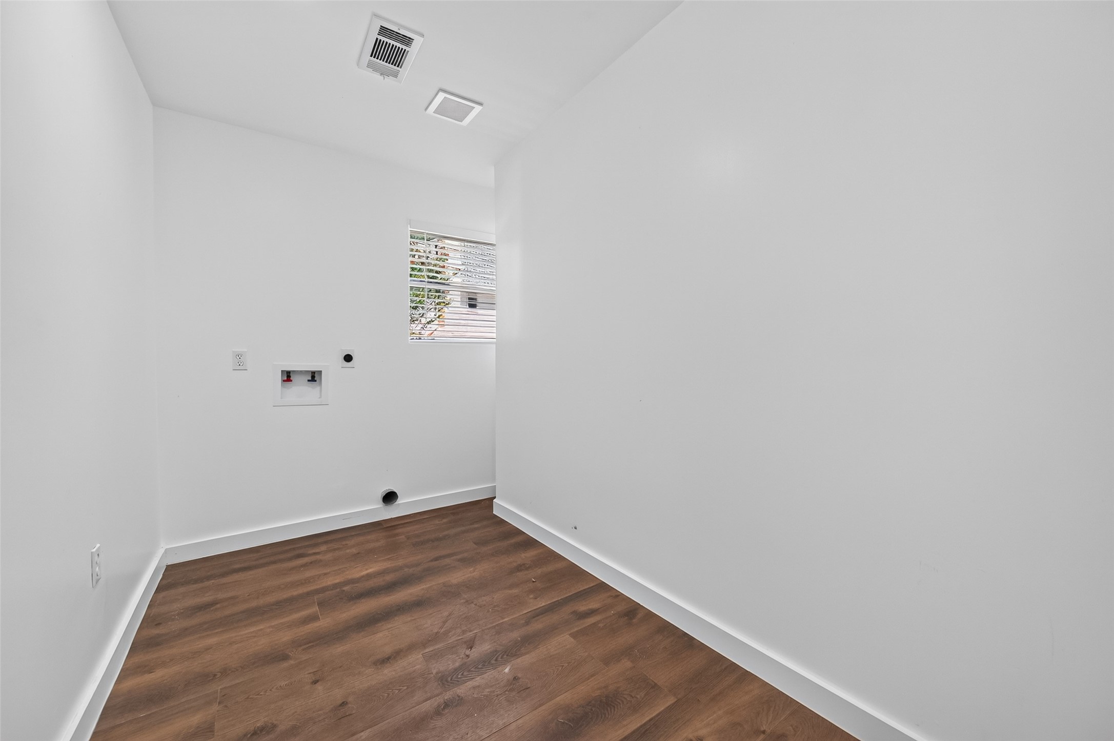 5411 Cobble Lane Property Photo 15
