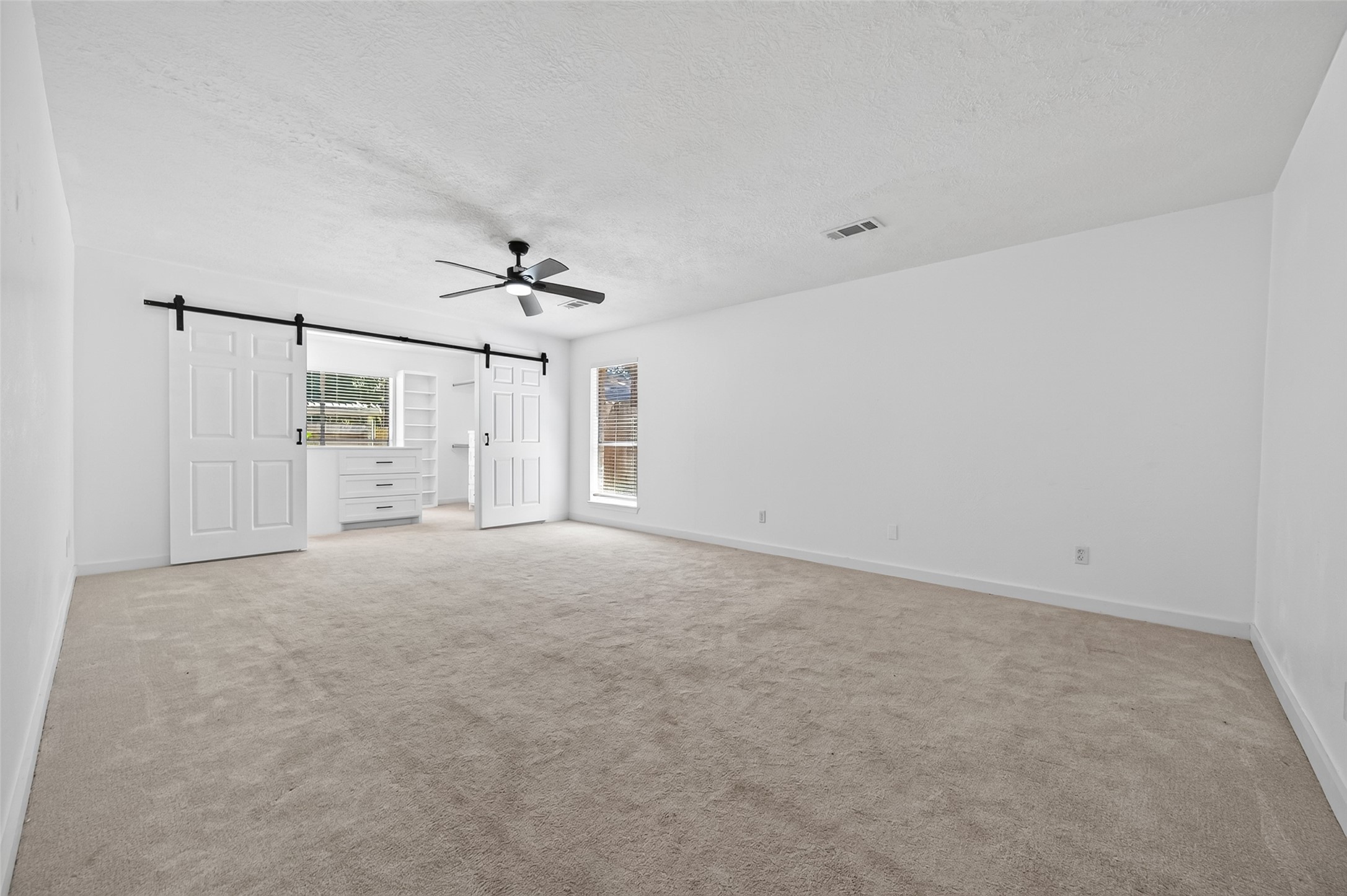 5411 Cobble Lane Property Photo 16