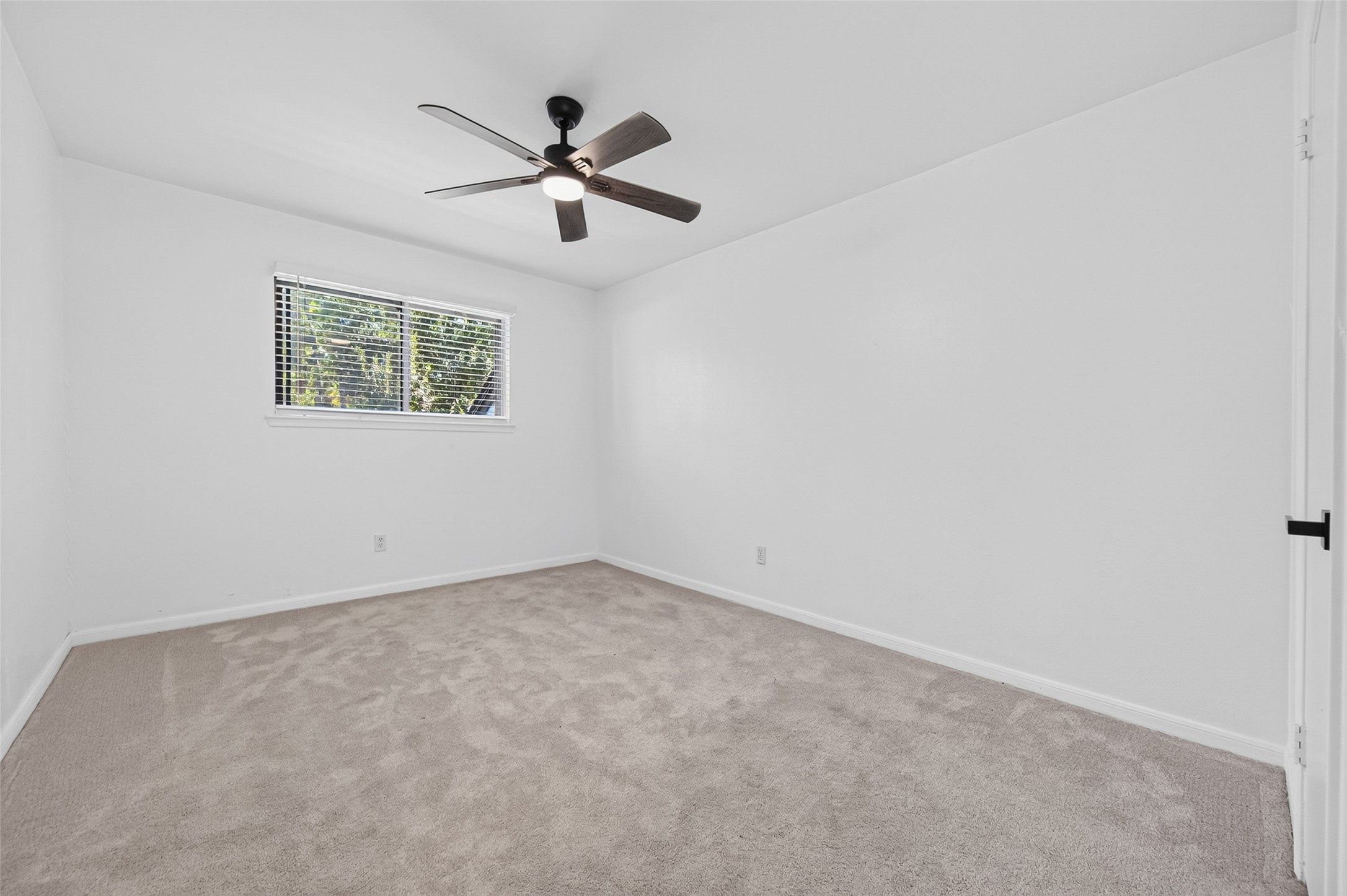 5411 Cobble Lane Property Photo 27