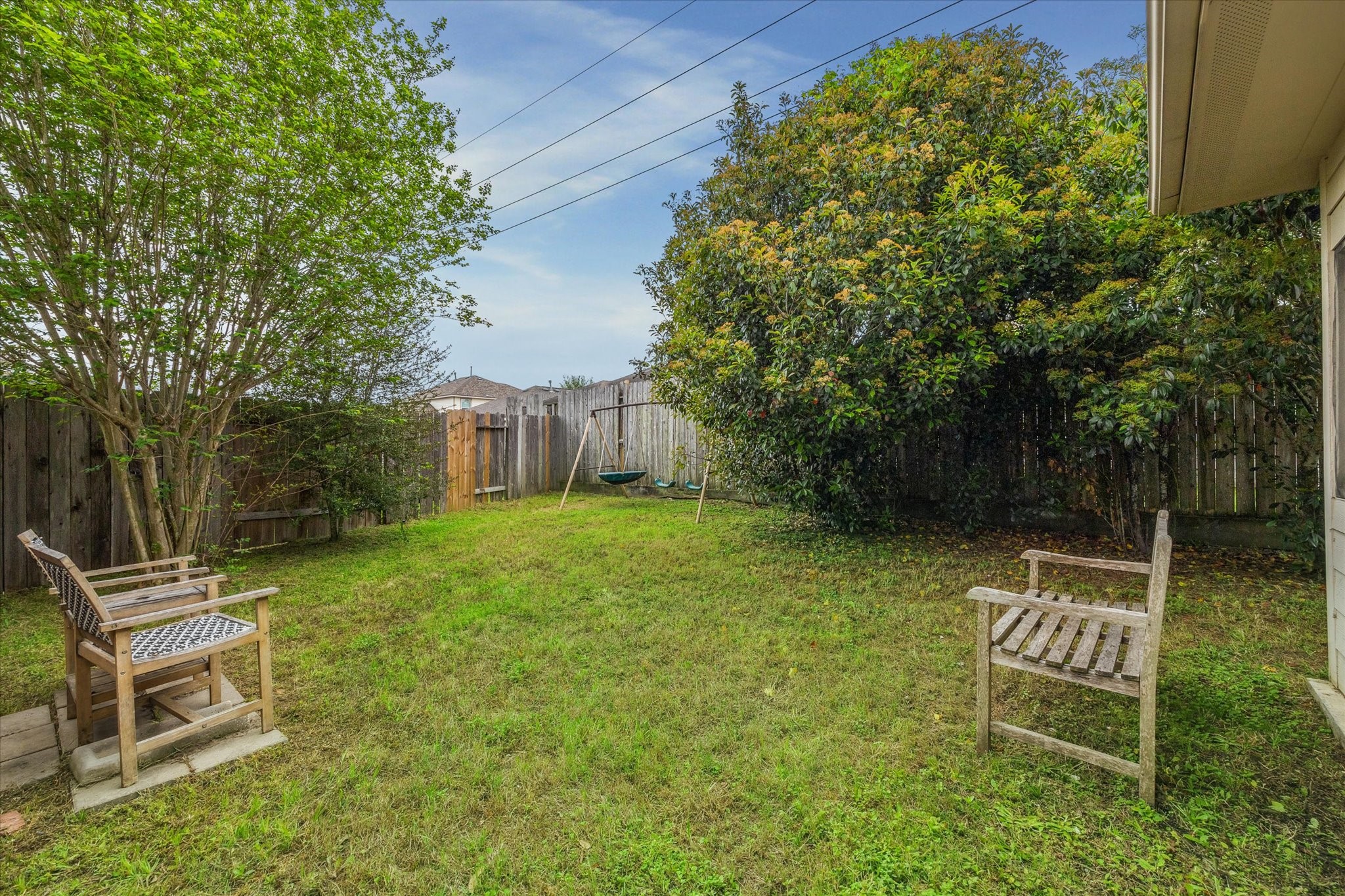 9842 Lynette Falls Drive Property Photo 10