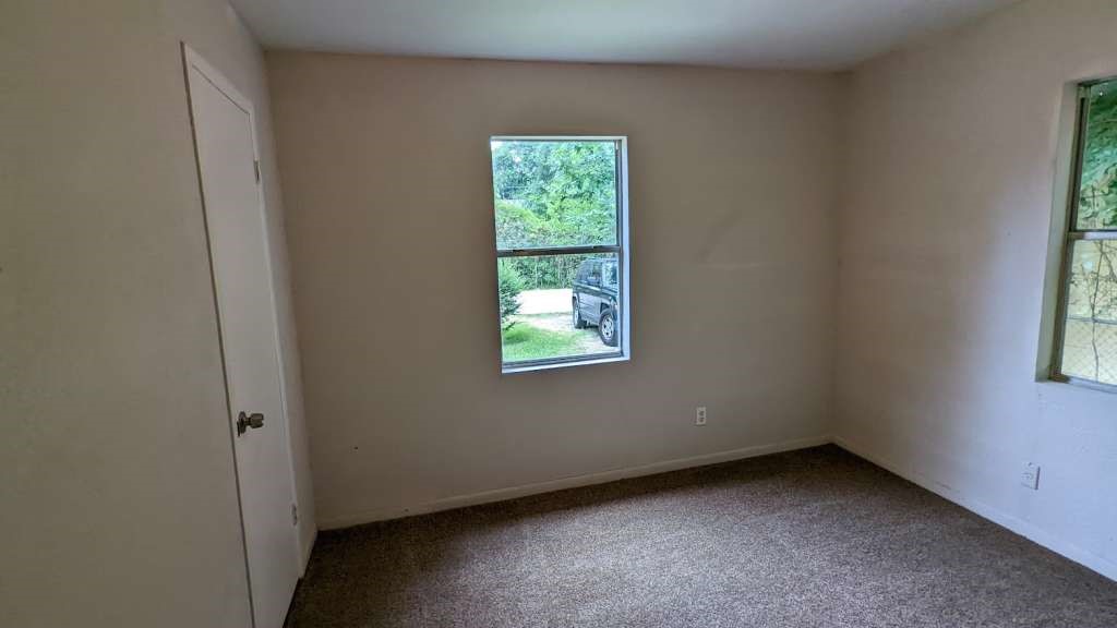 215 Blackshear Street Property Photo 5