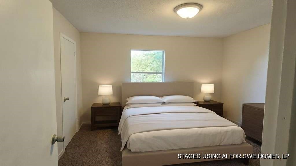 215 Blackshear Street Property Photo 8