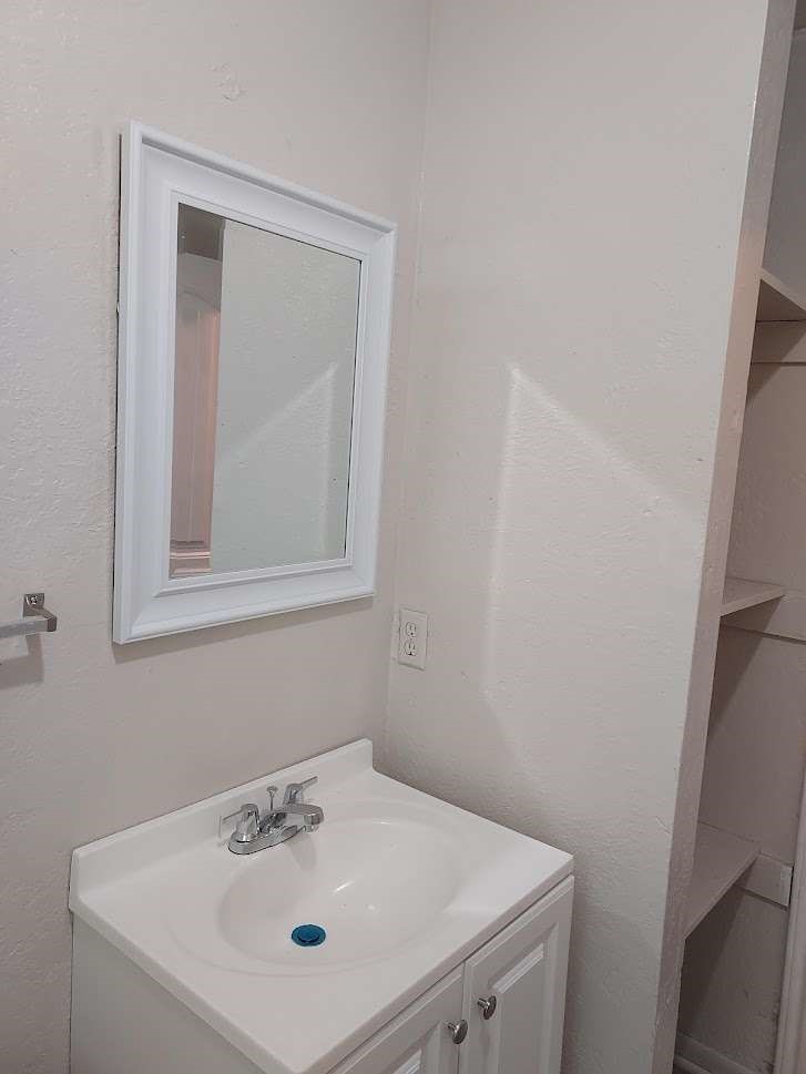215 Blackshear Street Property Photo 10