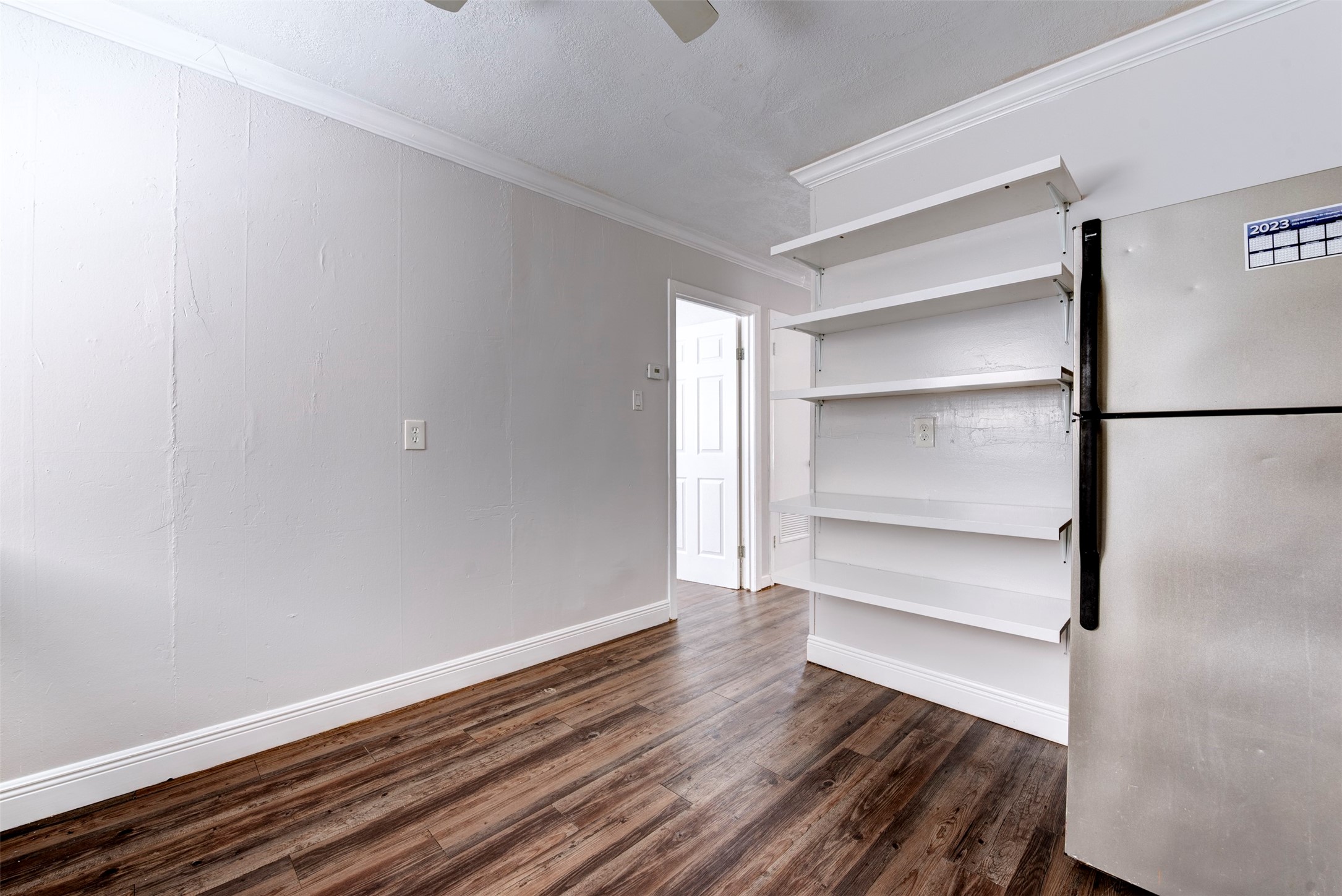 1209 Cabell St Property Photo 5