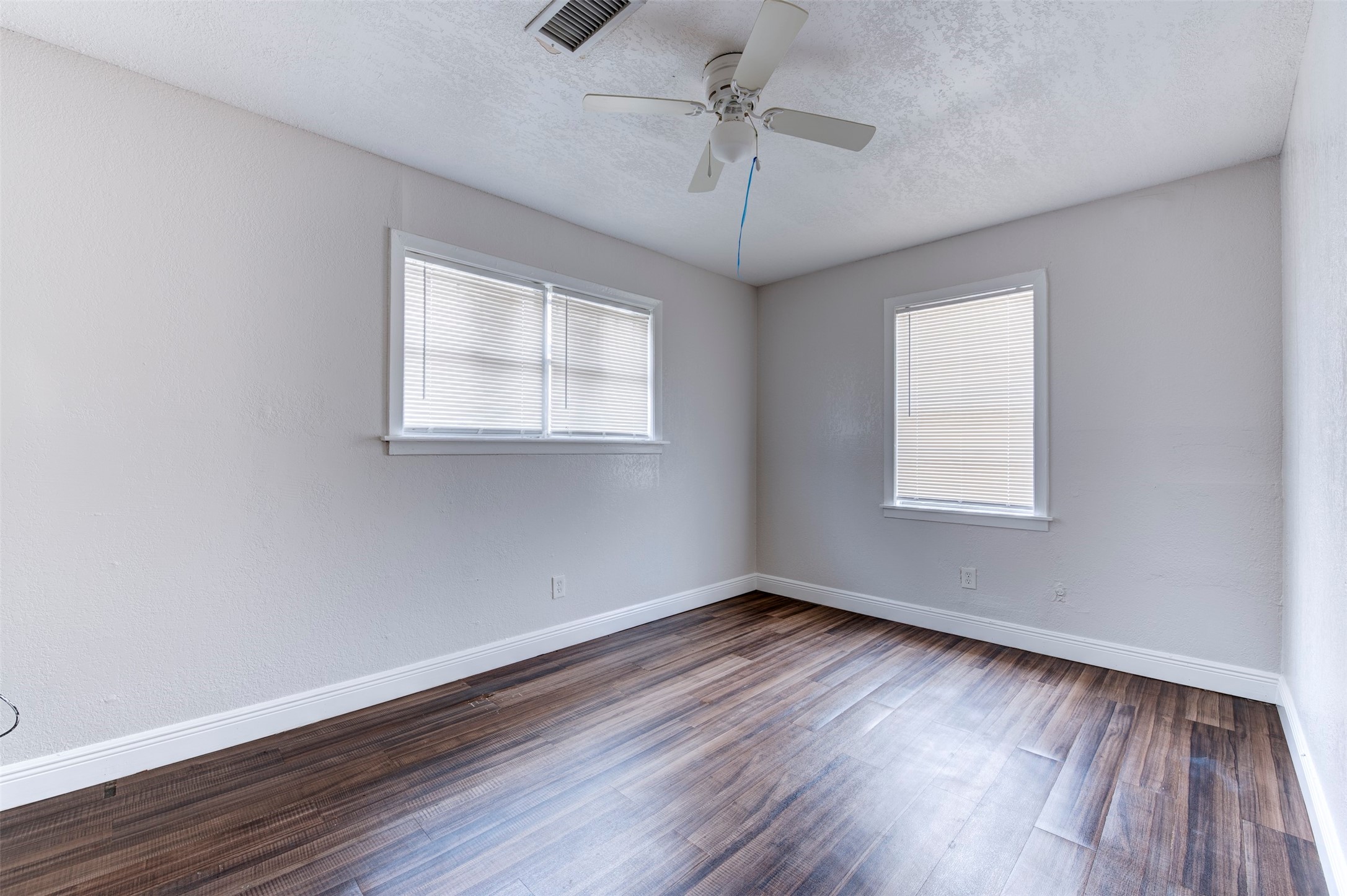 1209 Cabell St Property Photo 17