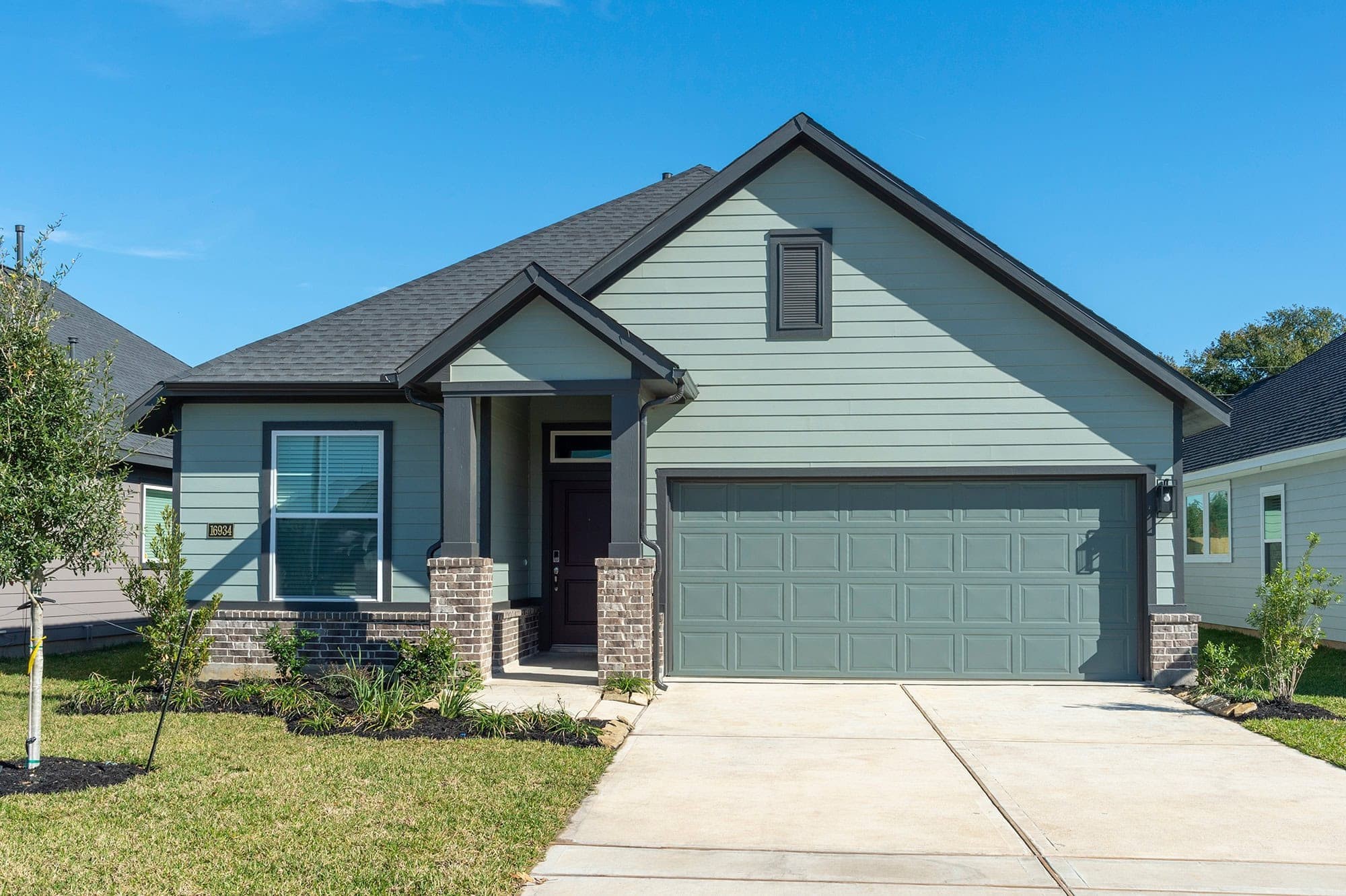 16022 Copper Skies Way Property Photo 1