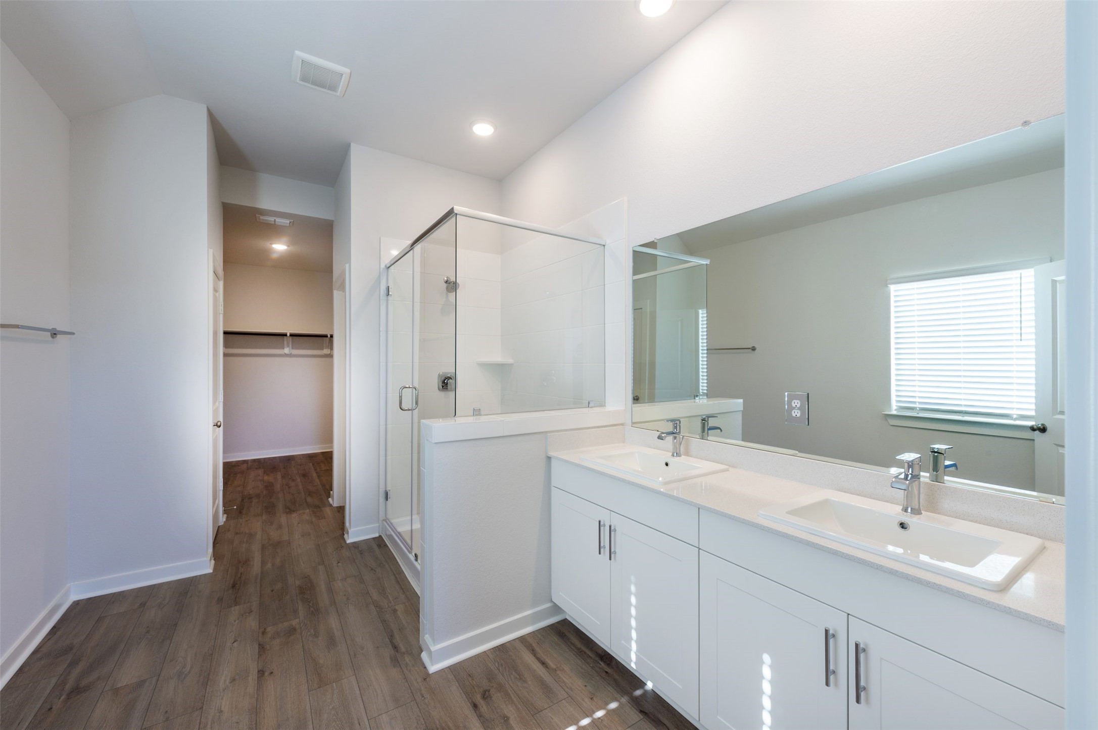 16022 Copper Skies Way Property Photo 5