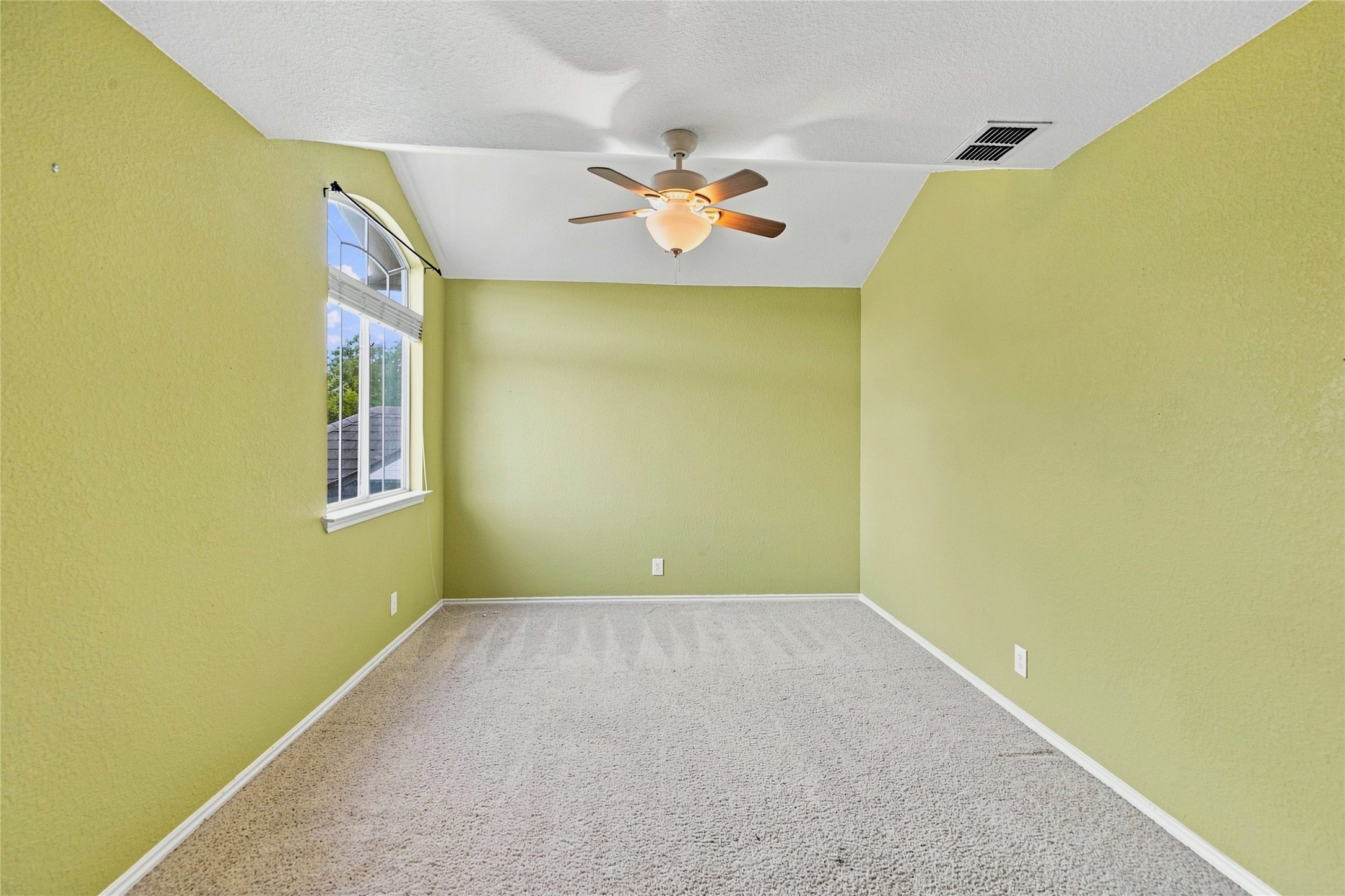 112 Firebird Run Property Photo 31