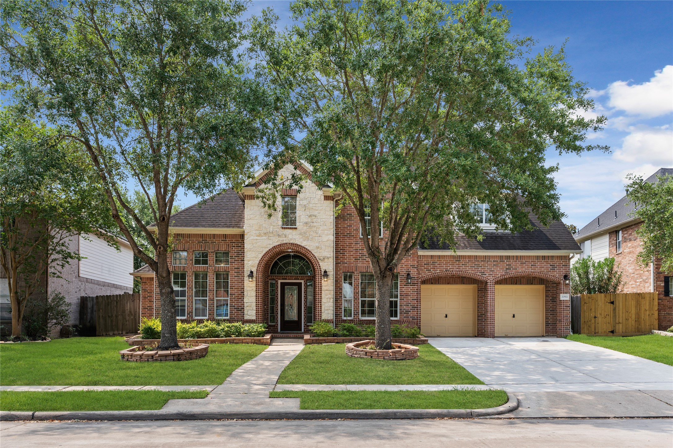 20911 Lonely Star Ln Lane Property Photo 1