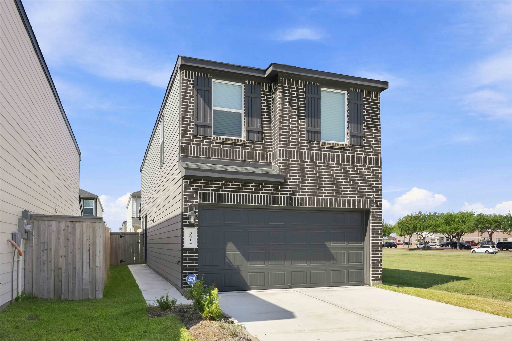 3614 Eclipse Court Property Photo 7