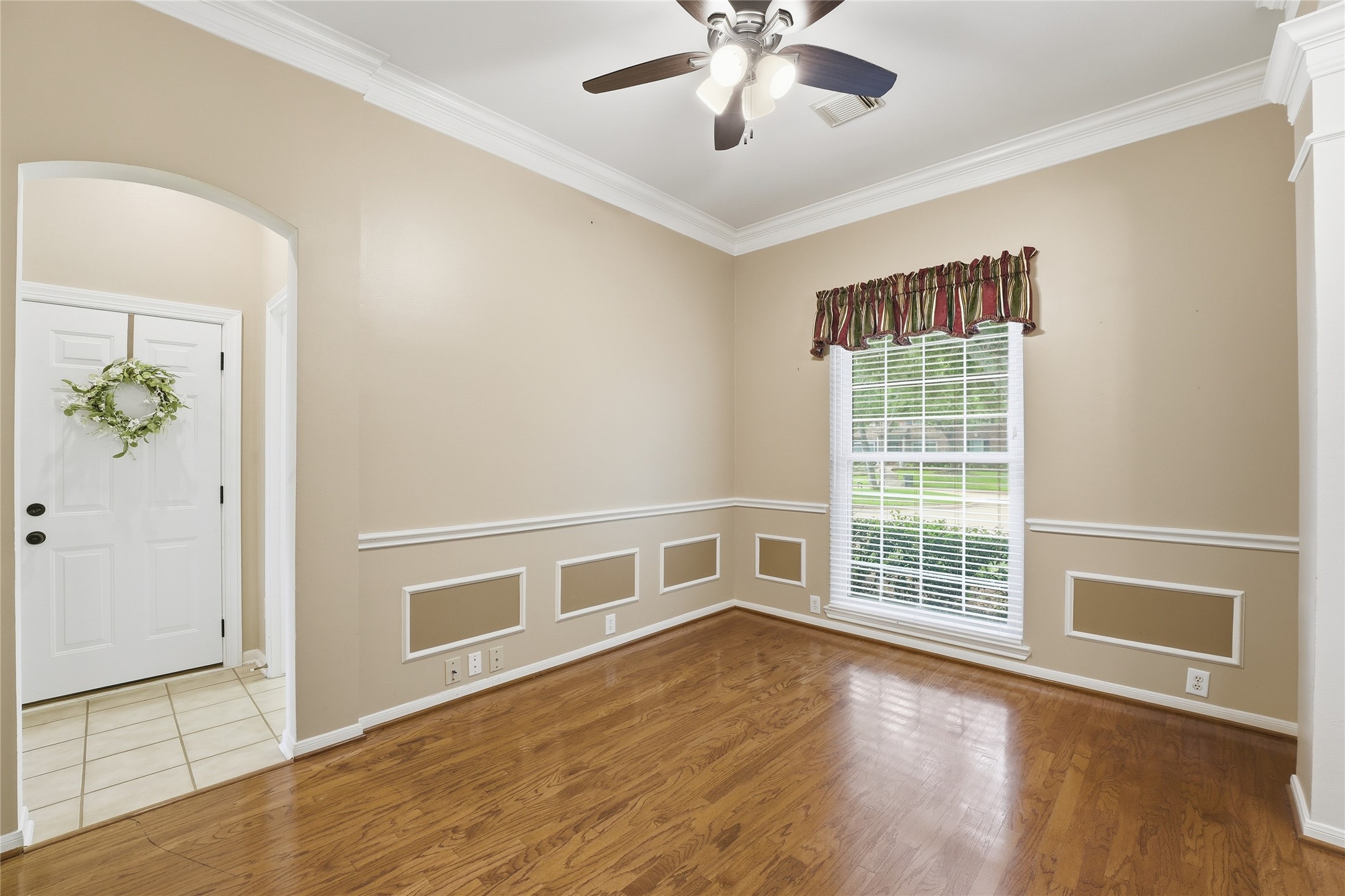 8027 Summer Brook Court Property Photo 5