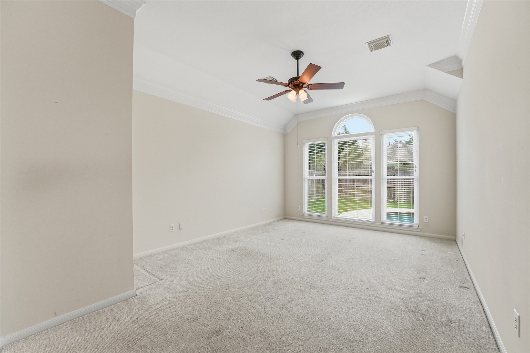 8027 Summer Brook Court Property Photo 13