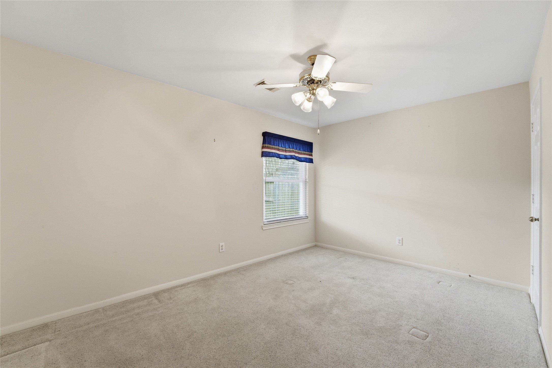 8027 Summer Brook Court Property Photo 17