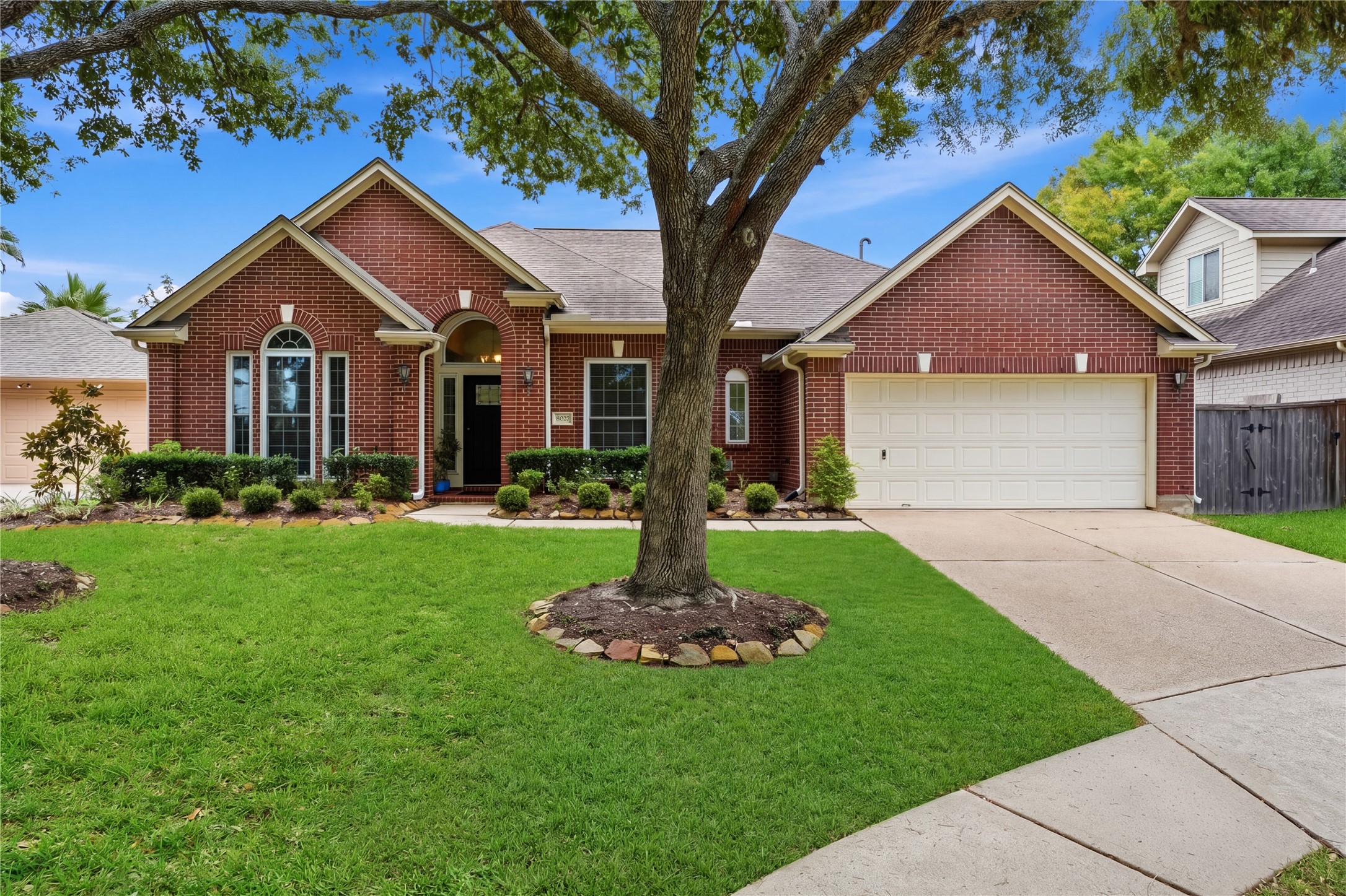 8027 Summer Brook Court Property Photo 27