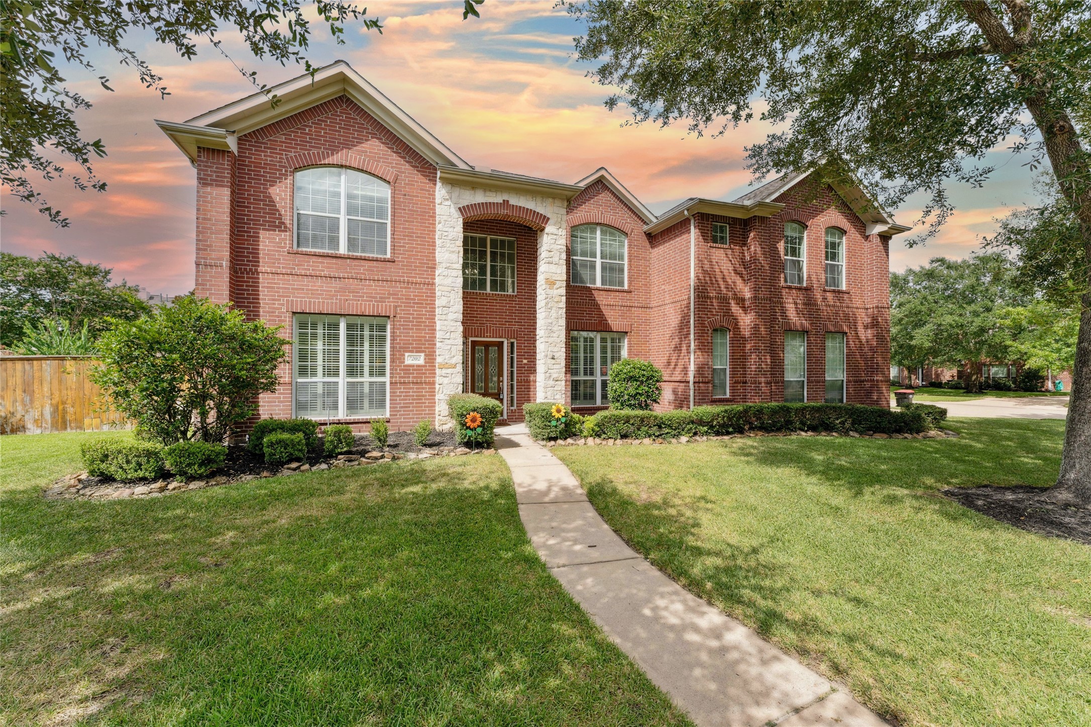 7202 Fountain Meadow Property Photo