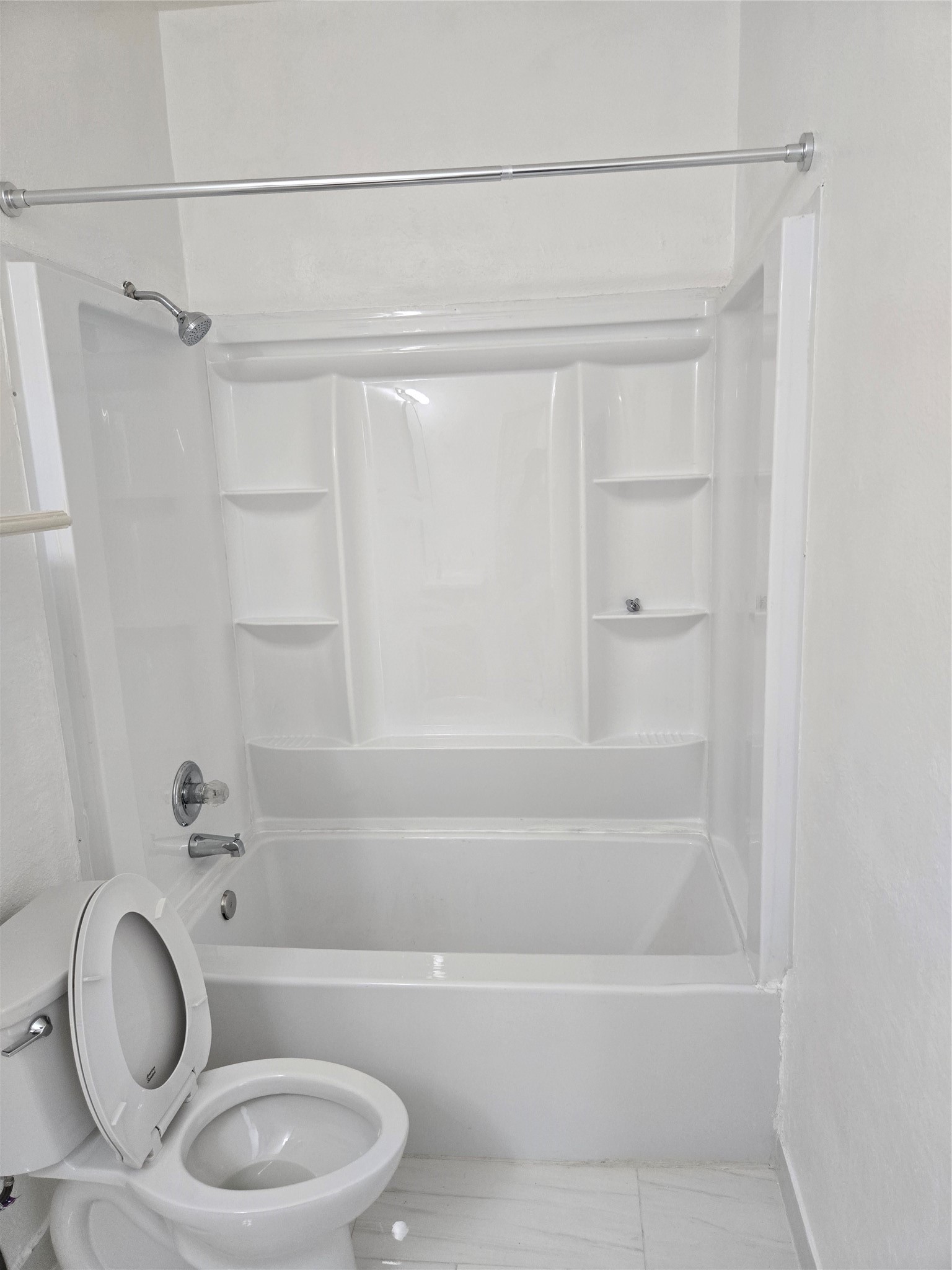 16203 Dryberry Property Photo 7