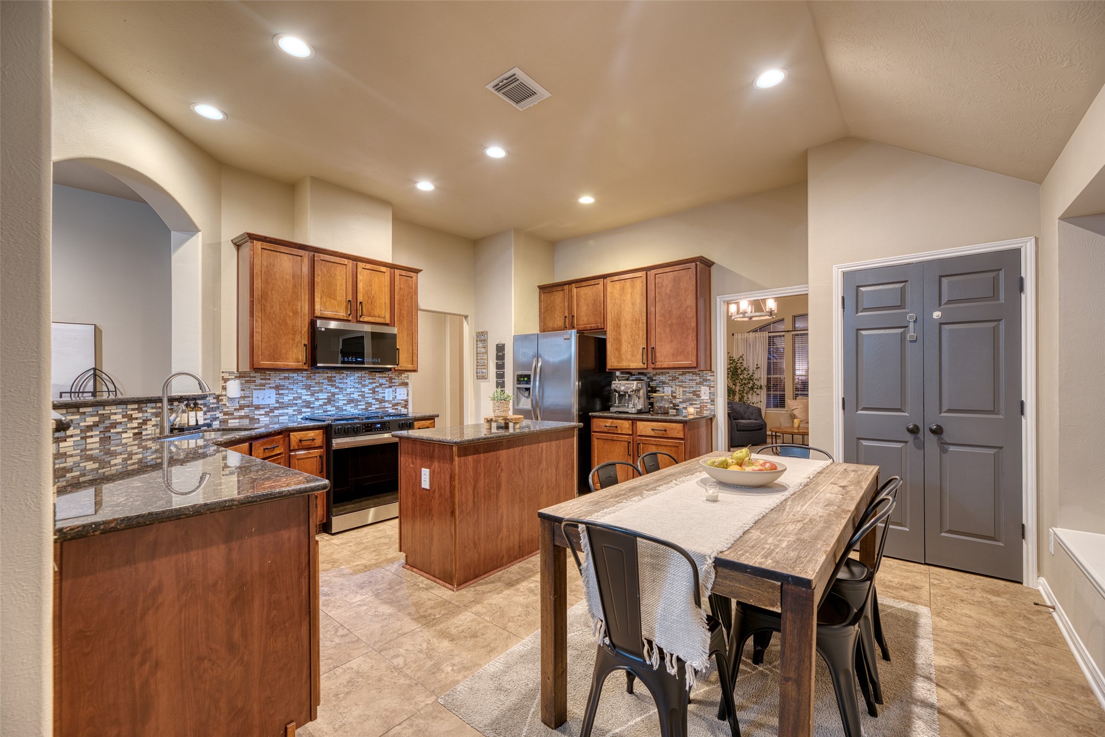 20610 Naples Terrace Lane Property Photo 15