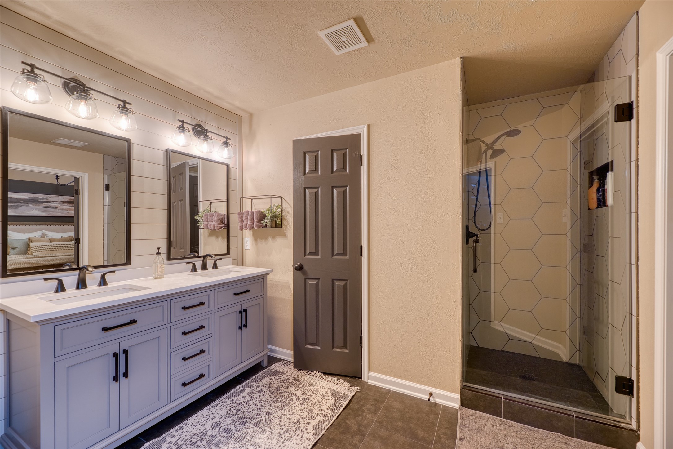20610 Naples Terrace Lane Property Photo 33