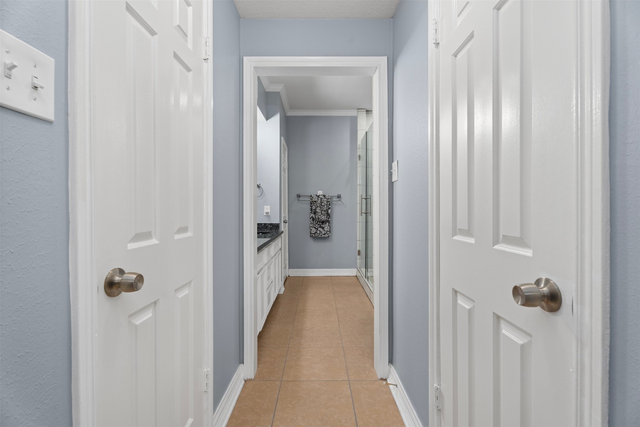 7671 Ameswood Road Property Photo 22