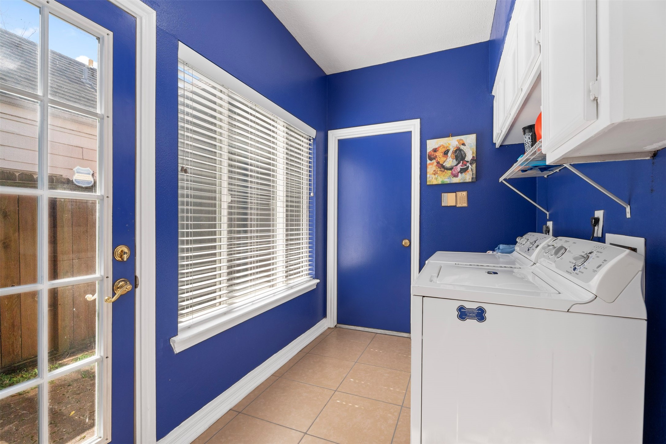 7671 Ameswood Road Property Photo 34