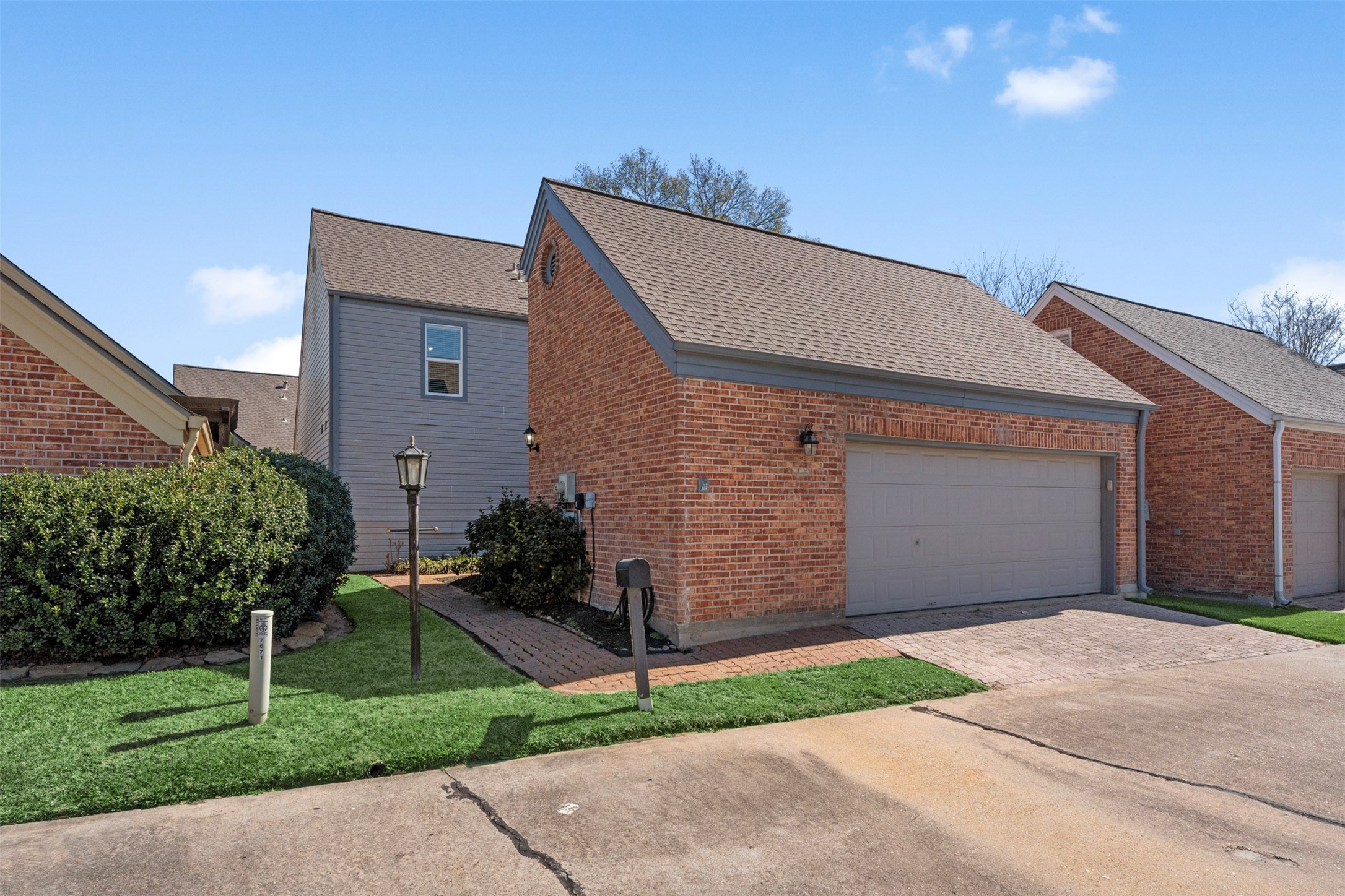 7671 Ameswood Road Property Photo 35