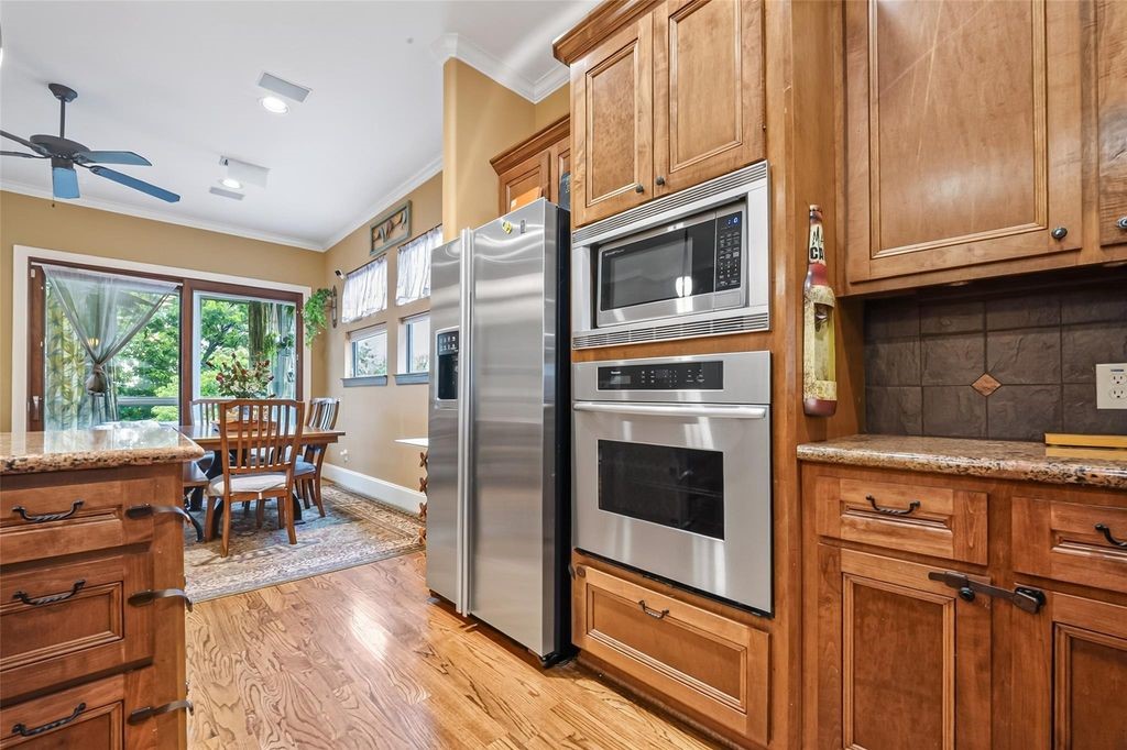 2334 Camden Drive Property Photo 12