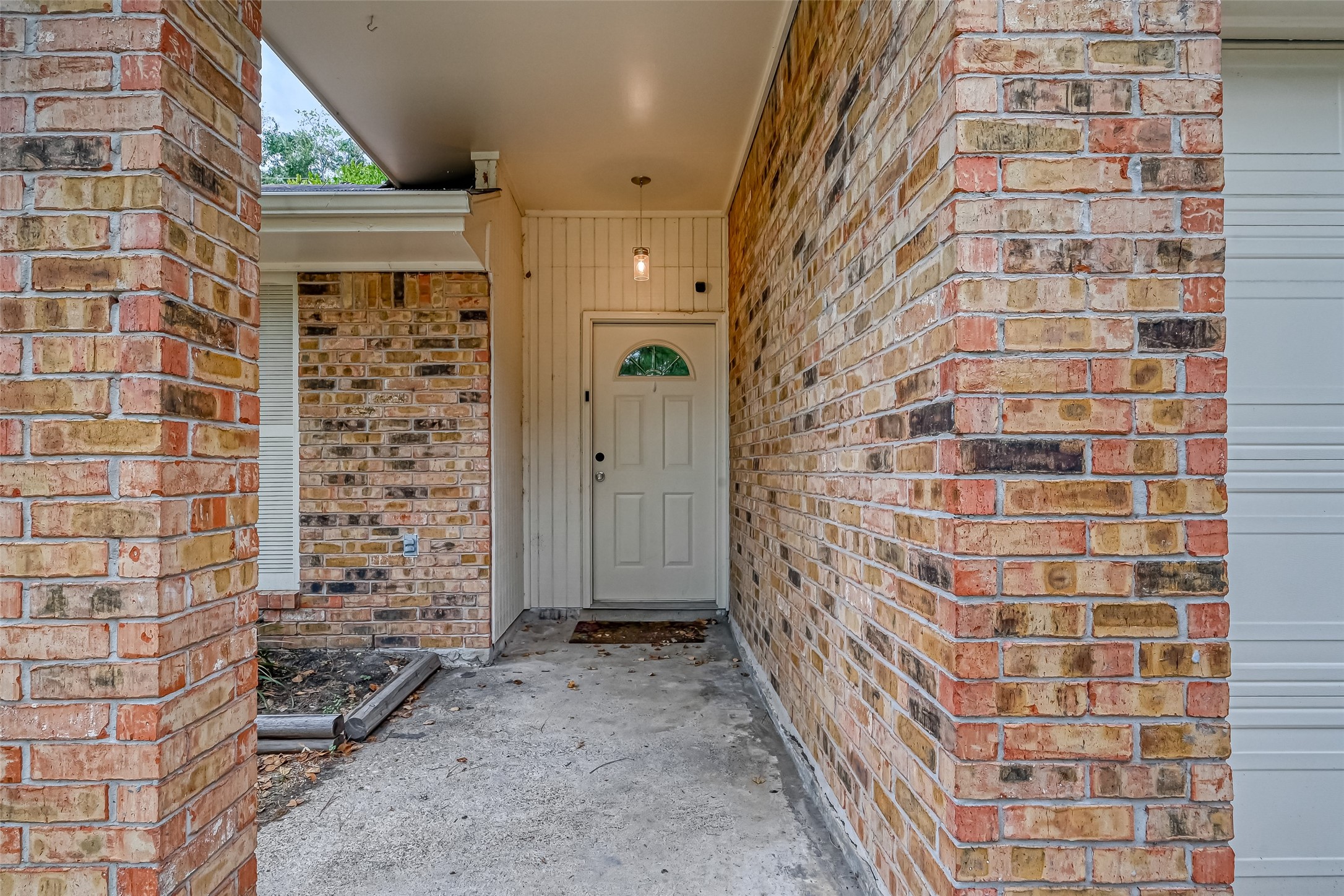 3903 Hermitage Hollow Lane Property Photo 2