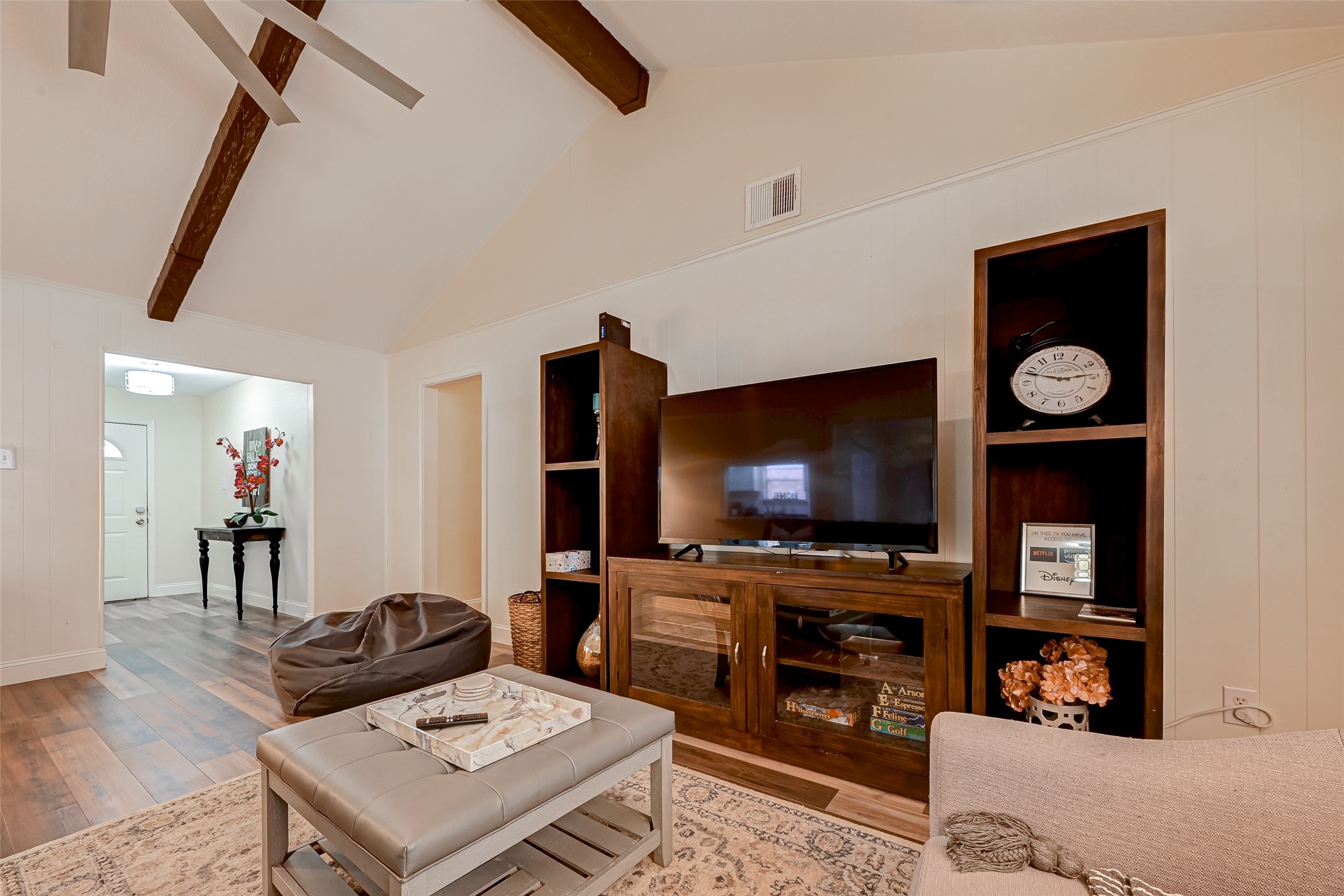 3903 Hermitage Hollow Lane Property Photo 8