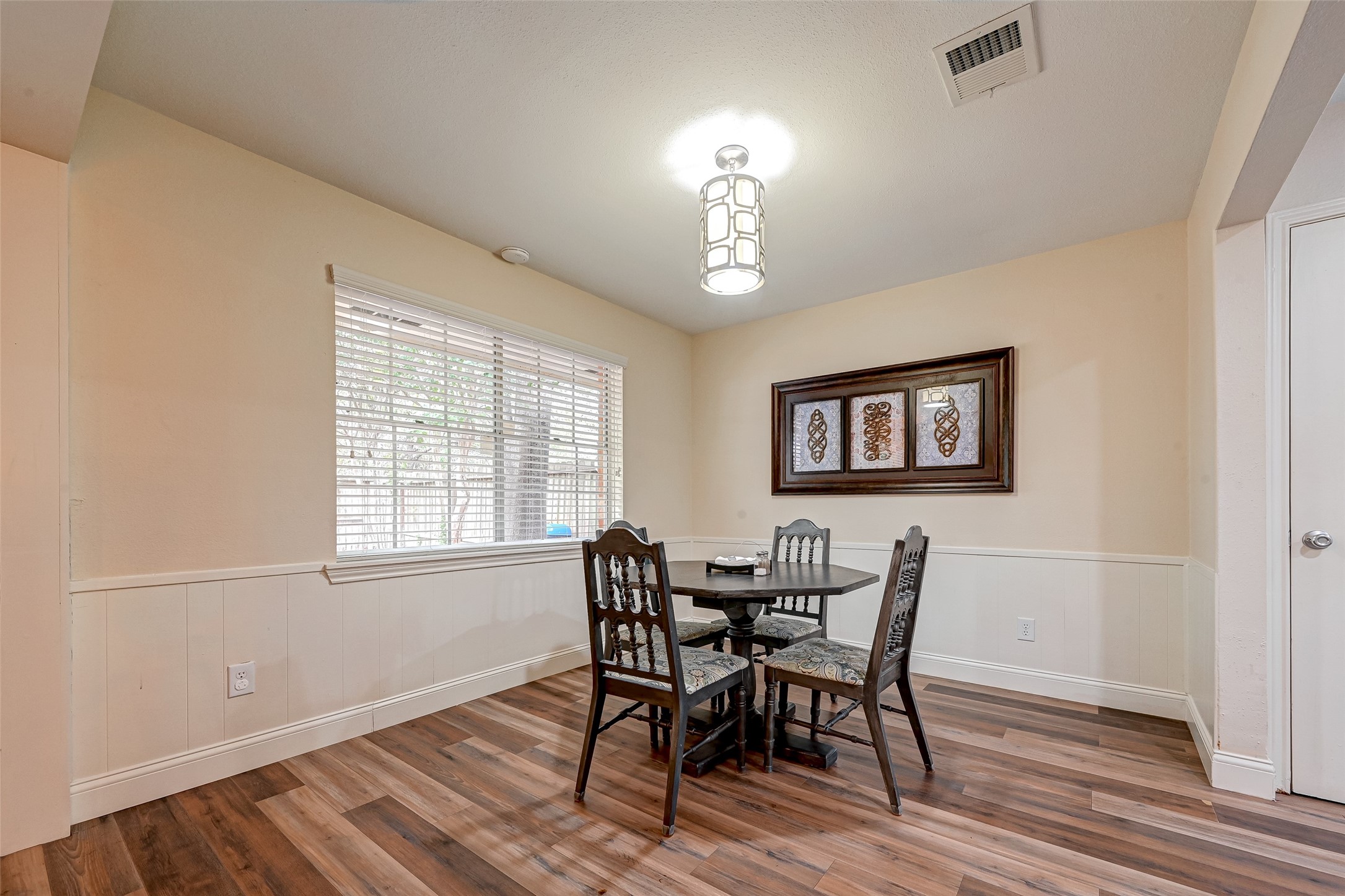 3903 Hermitage Hollow Lane Property Photo 10