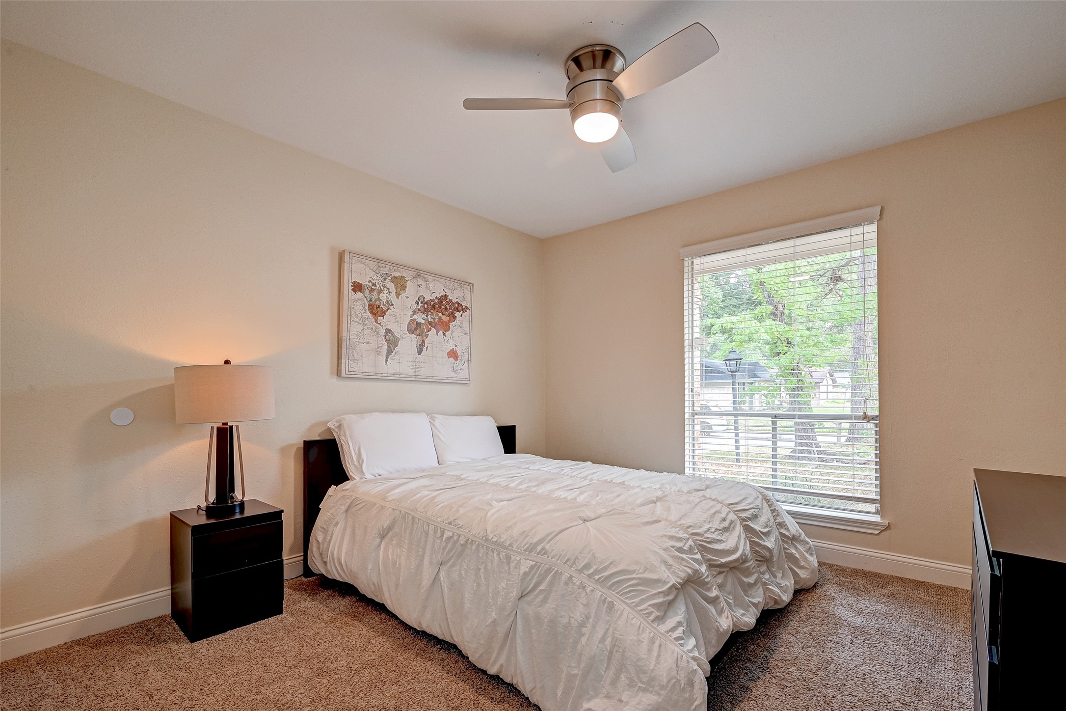 3903 Hermitage Hollow Lane Property Photo 24