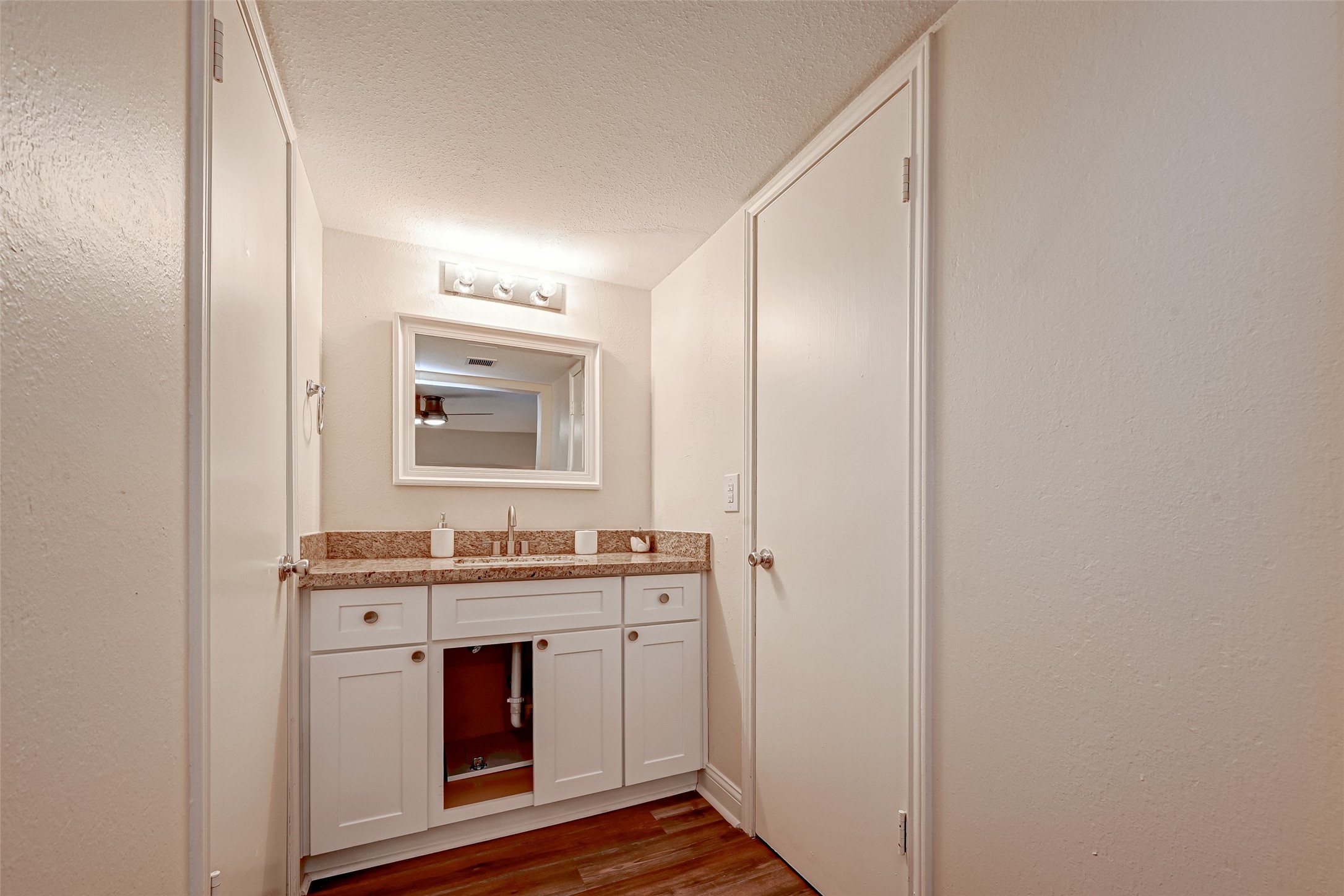 3903 Hermitage Hollow Lane Property Photo 37