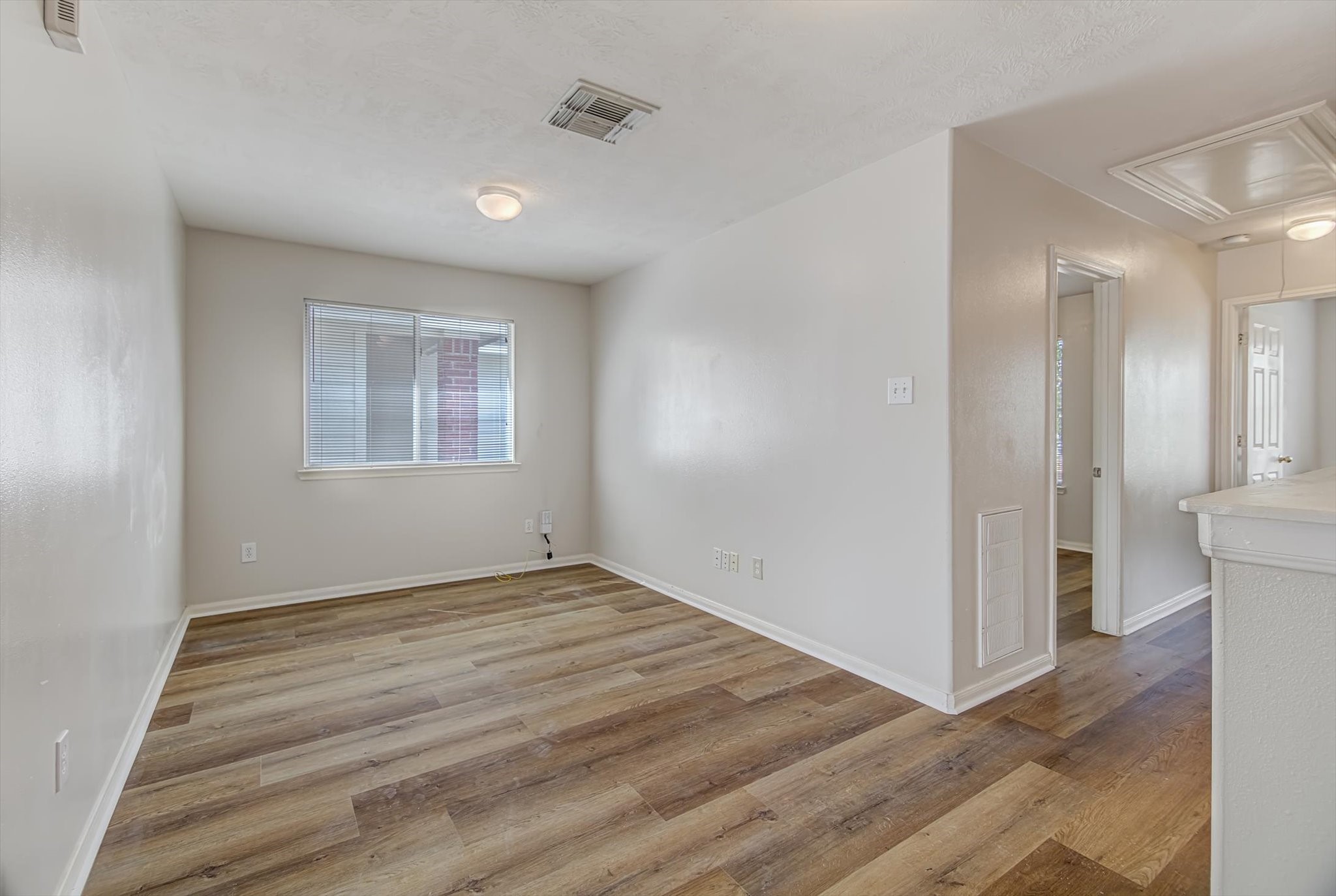 13983 Maximos Drive Property Photo 14