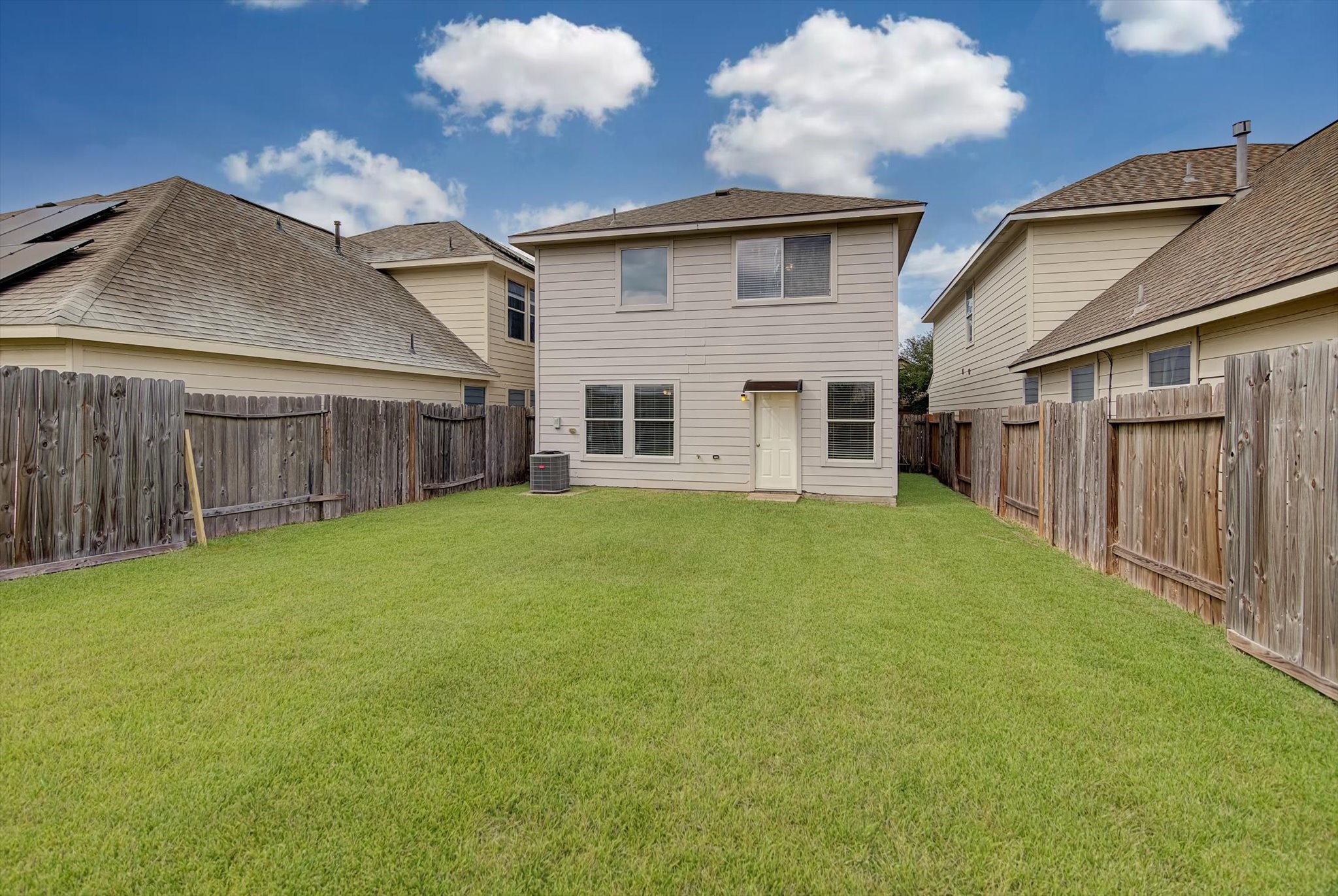 13983 Maximos Drive Property Photo 34