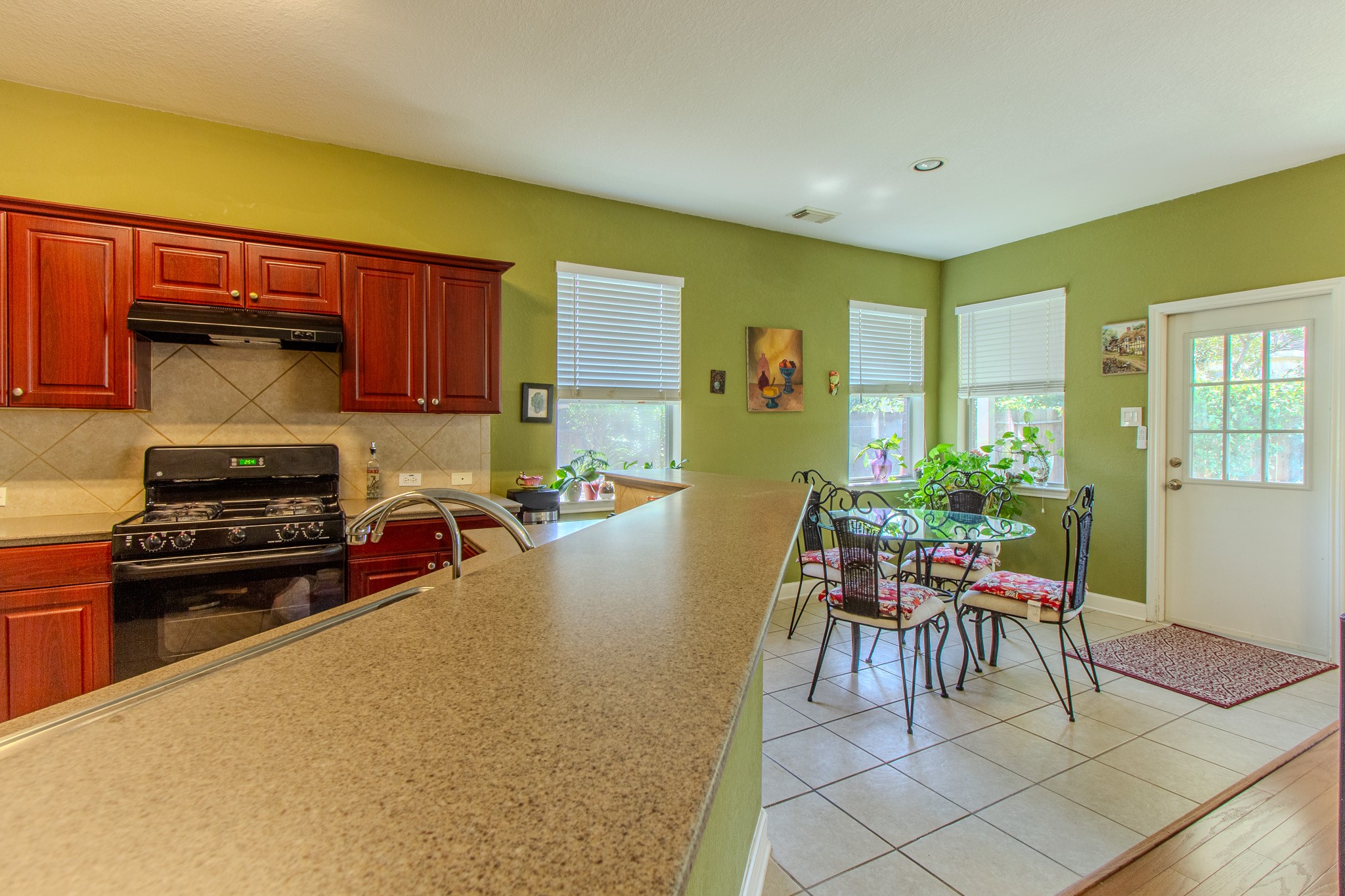 303 Autumn Creek Lane Lane Property Photo 14