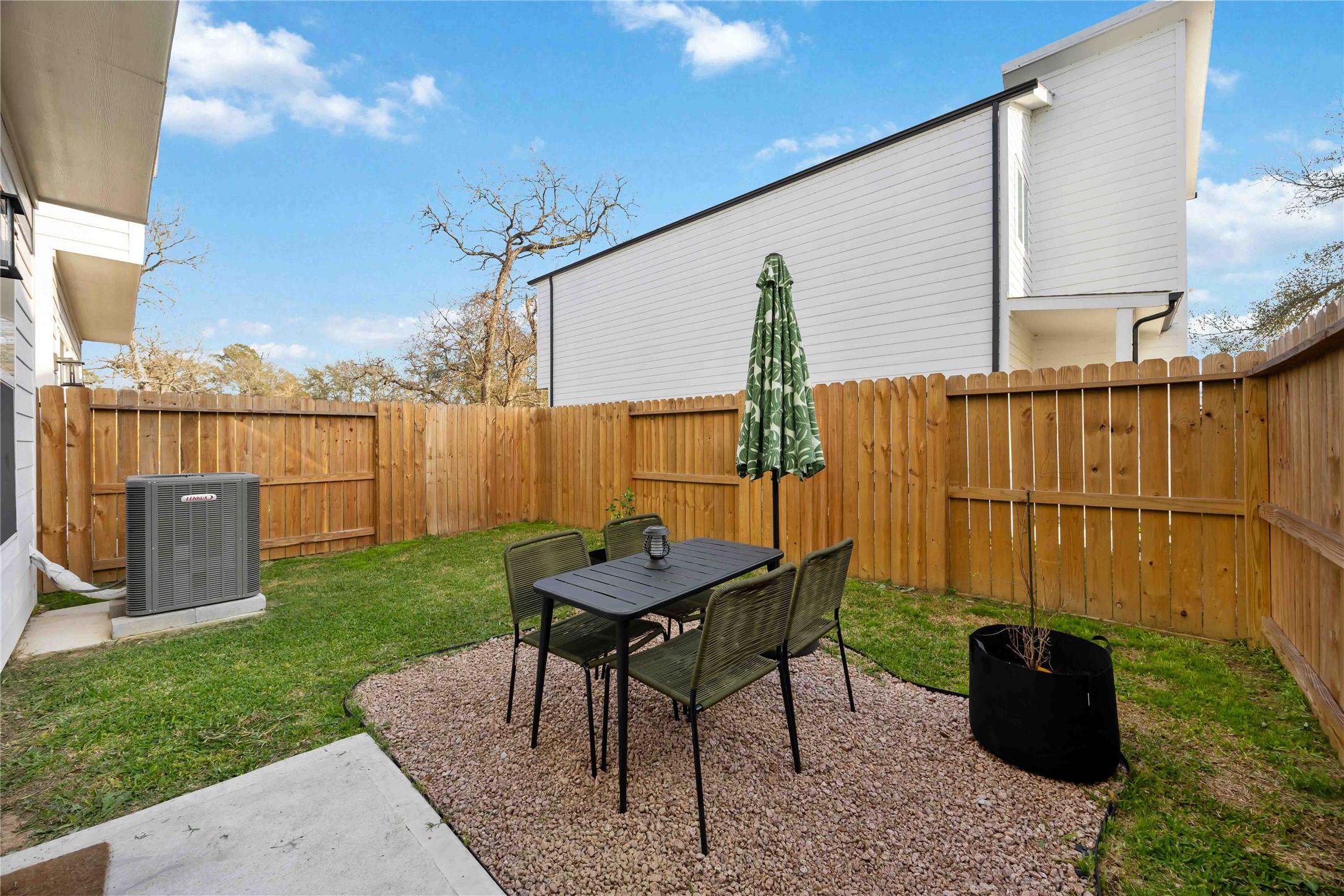 5702 Breland Street D Property Photo 13