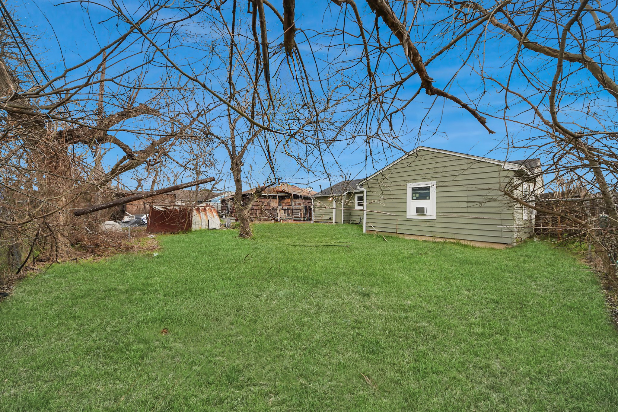 10506 Sierra Drive Property Photo 7