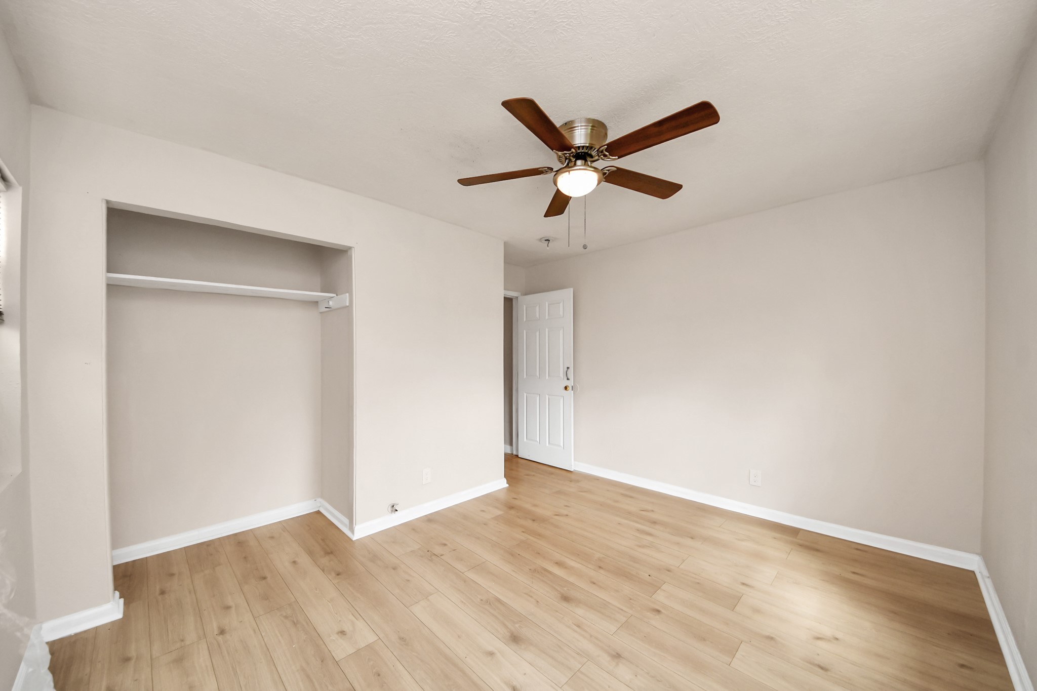 10506 Sierra Drive Property Photo 26